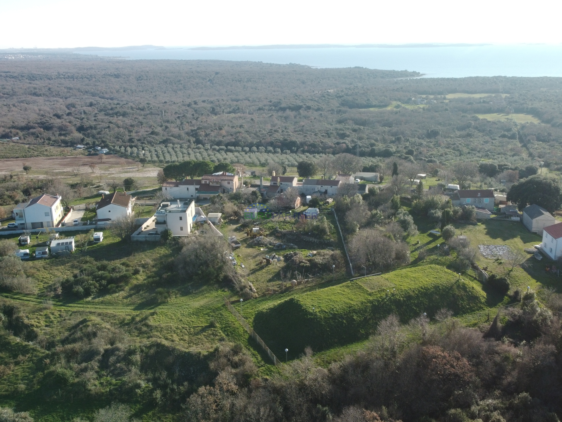 Istra, Vodnjan, građevinsko zemljište sa pogledom na more