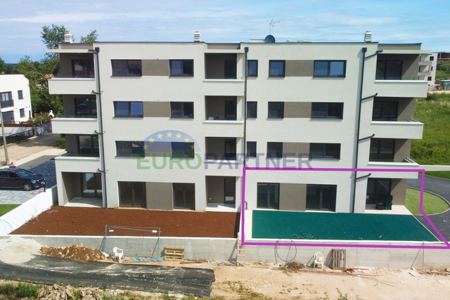 Erdgeschosswohnung mit Garten, Poreč-Bereich