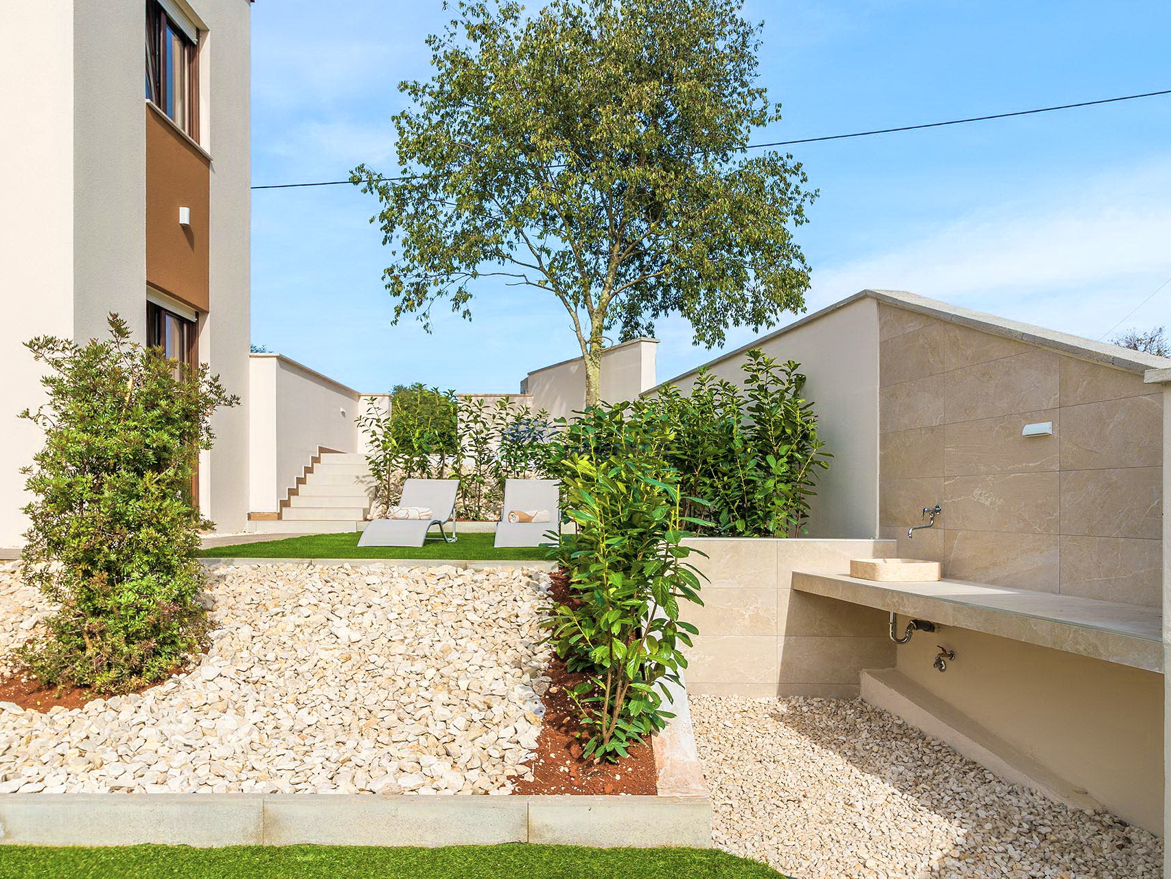 Istria, Sveti Vićenat, semi-detached house with a swimming pool