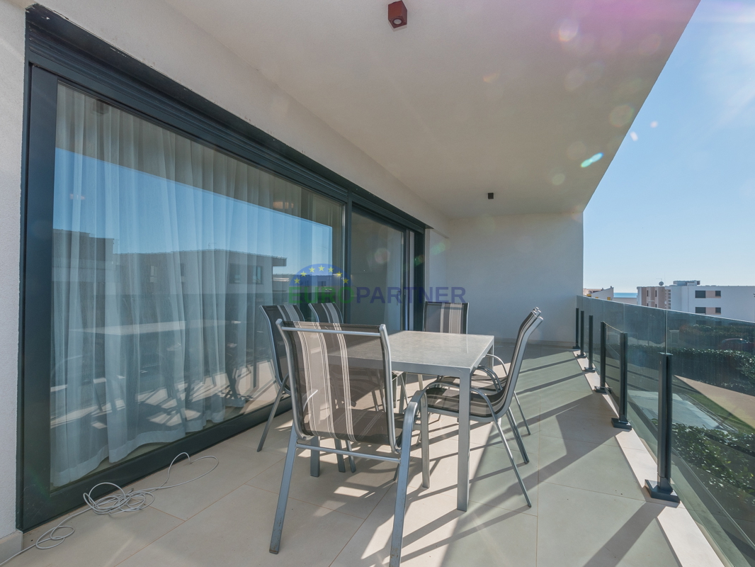 Novigrad – möblierte Wohnung mit Meerblick