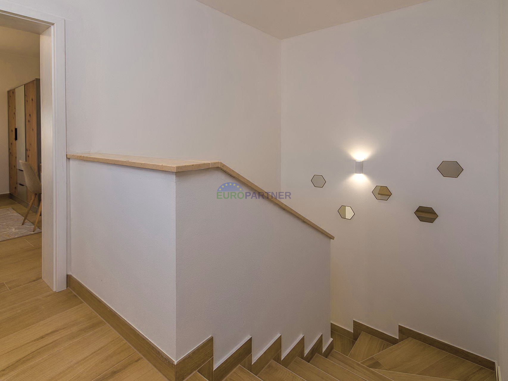 Istria, Sveti Vićenat, semi-detached house with a swimming pool