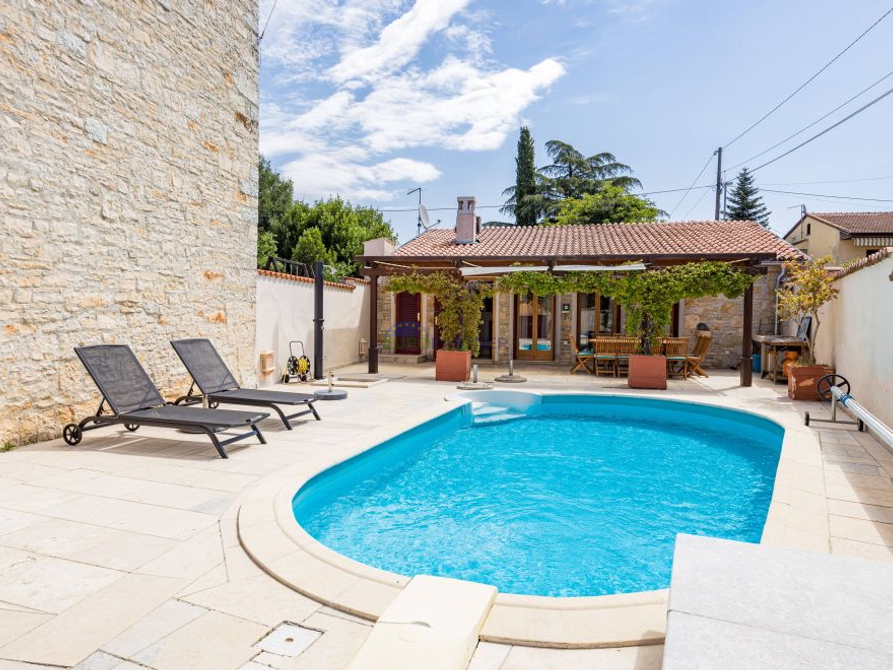 Istra, Kanfanar, Steinhaus mit zusätzlichem Gebäude und Swimmingpool