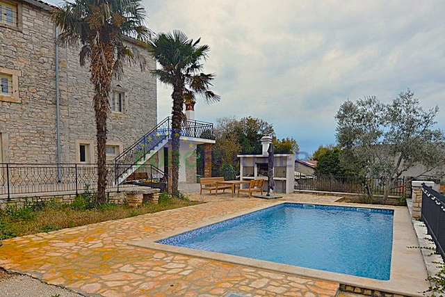Istrien, Tar, wunderschönes Steinhaus mit Pool