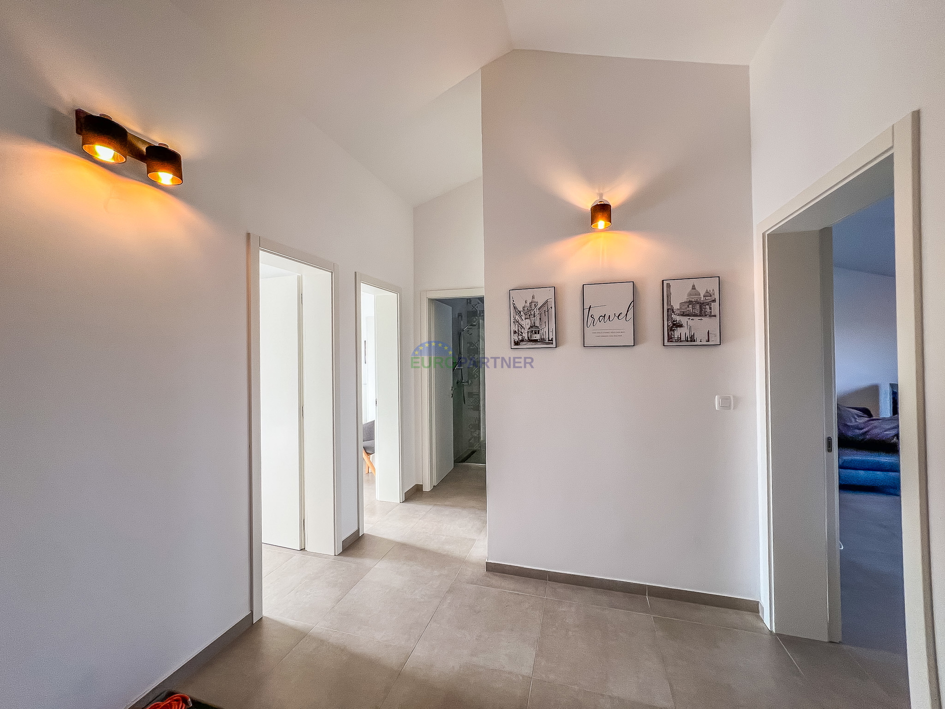 Stan s pogledom na more&comma; Pore&ccaron;&comma; Istra