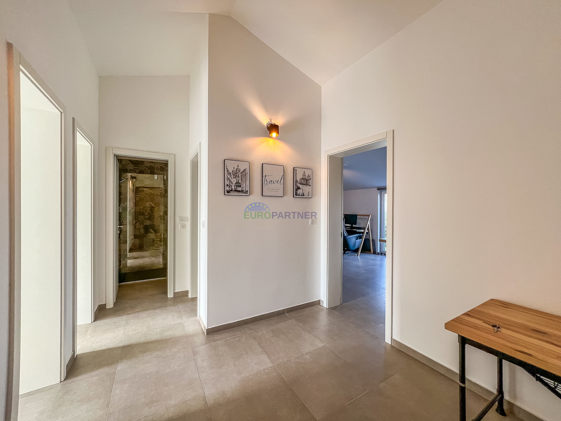 Stan s pogledom na more&comma; Pore&ccaron;&comma; Istra