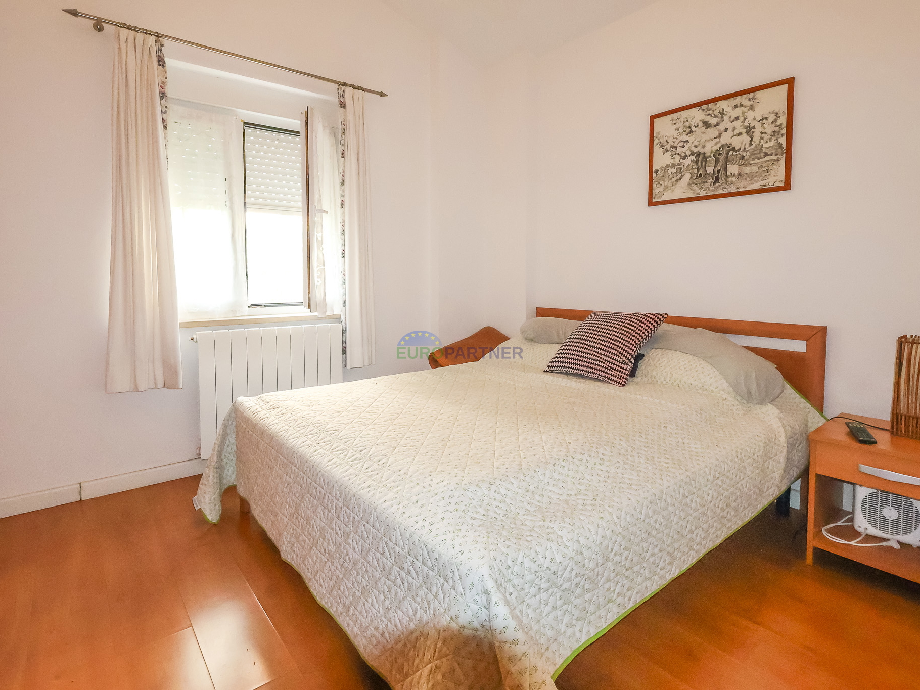 Single-story house with sea view, 10 km from Poreč