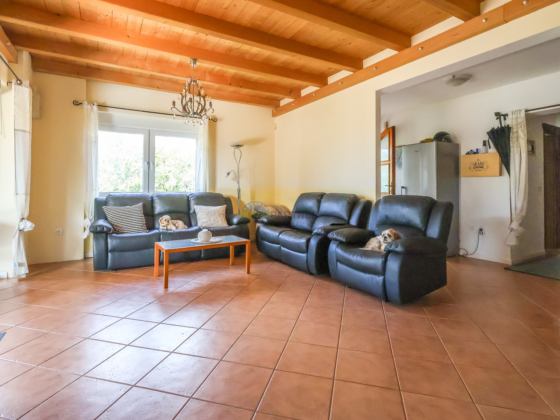 Single-story house with sea view, 10 km from Poreč