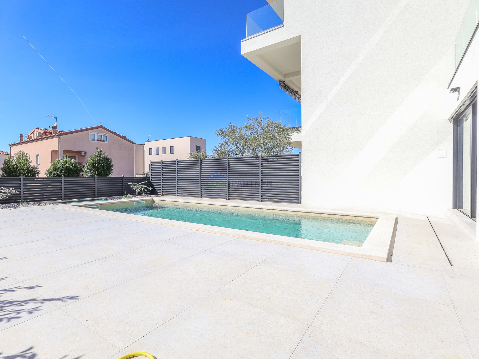 Casa a schiera con piscina, a 900 m dal mare, Poreč