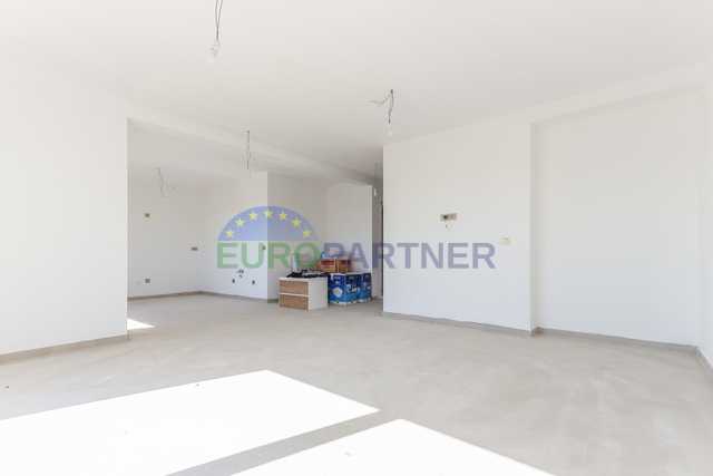 Apartment 93m2 with a pool, Poreč
