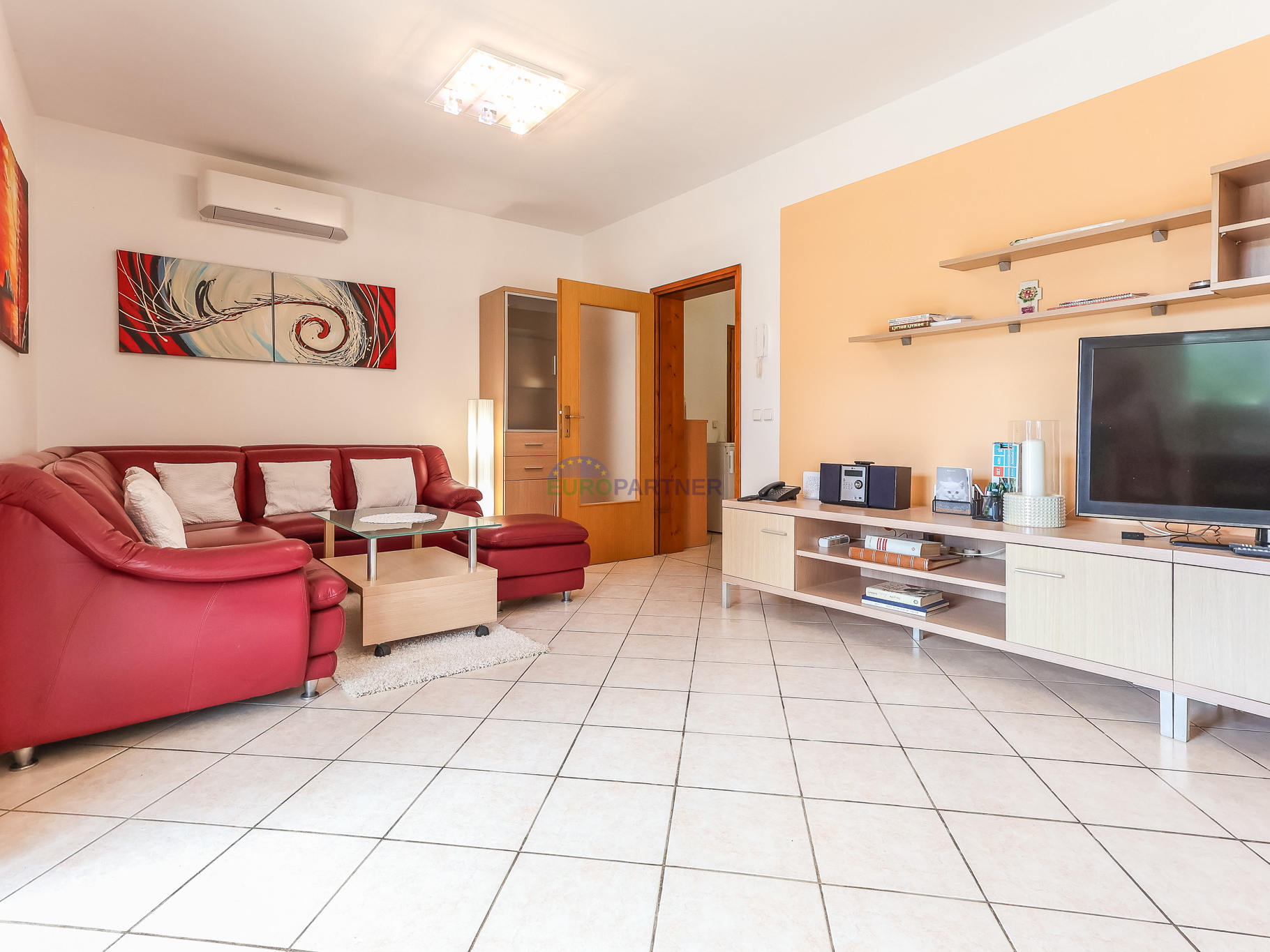 Casa indipendente con 4 appartamenti, Funtana
