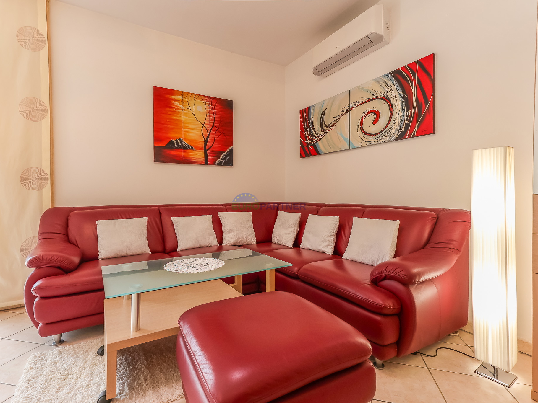 Casa indipendente con 4 appartamenti, Funtana