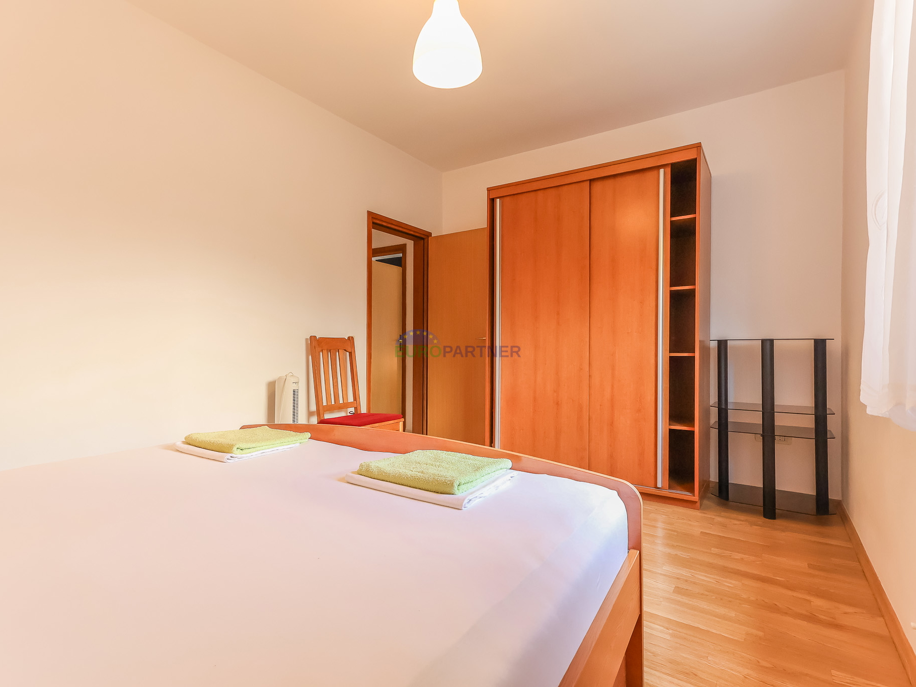 Casa indipendente con 4 appartamenti, Funtana