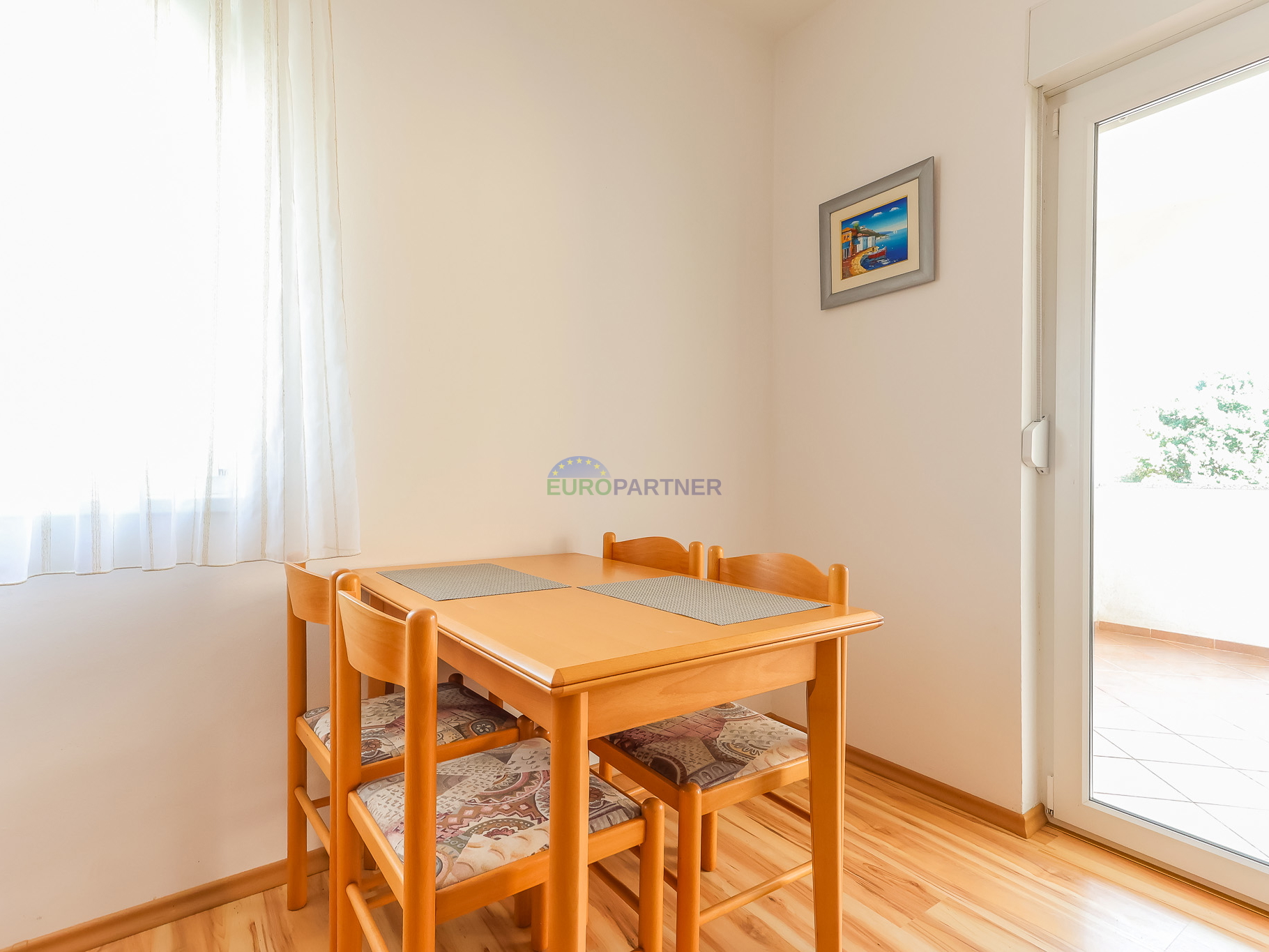 Casa indipendente con 4 appartamenti, Funtana
