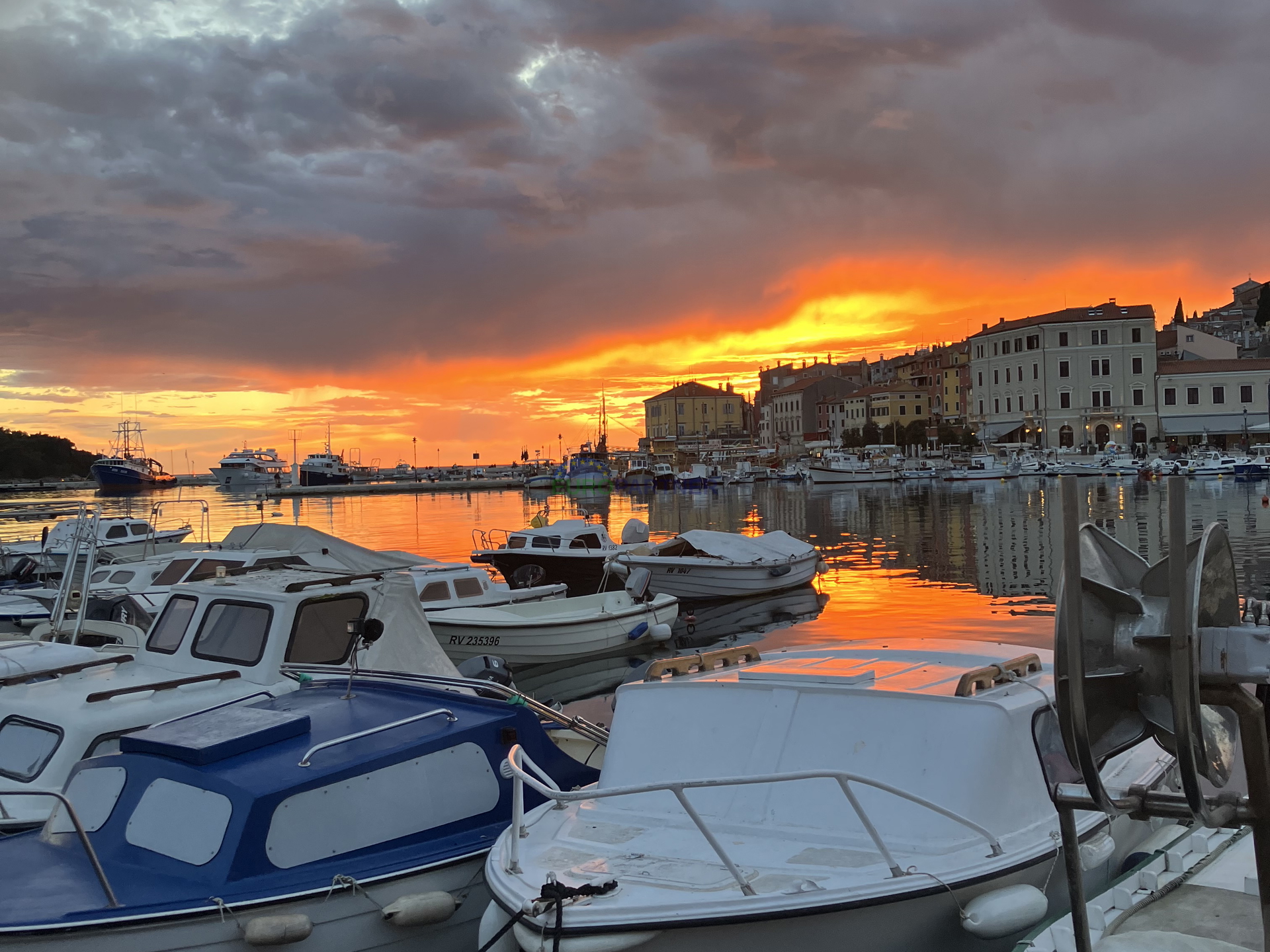 Istrien, Rovinj, Gewerbefläche mit Apartments