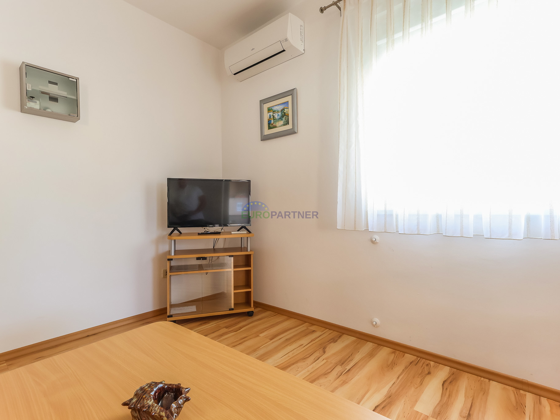 Casa indipendente con 4 appartamenti, Funtana