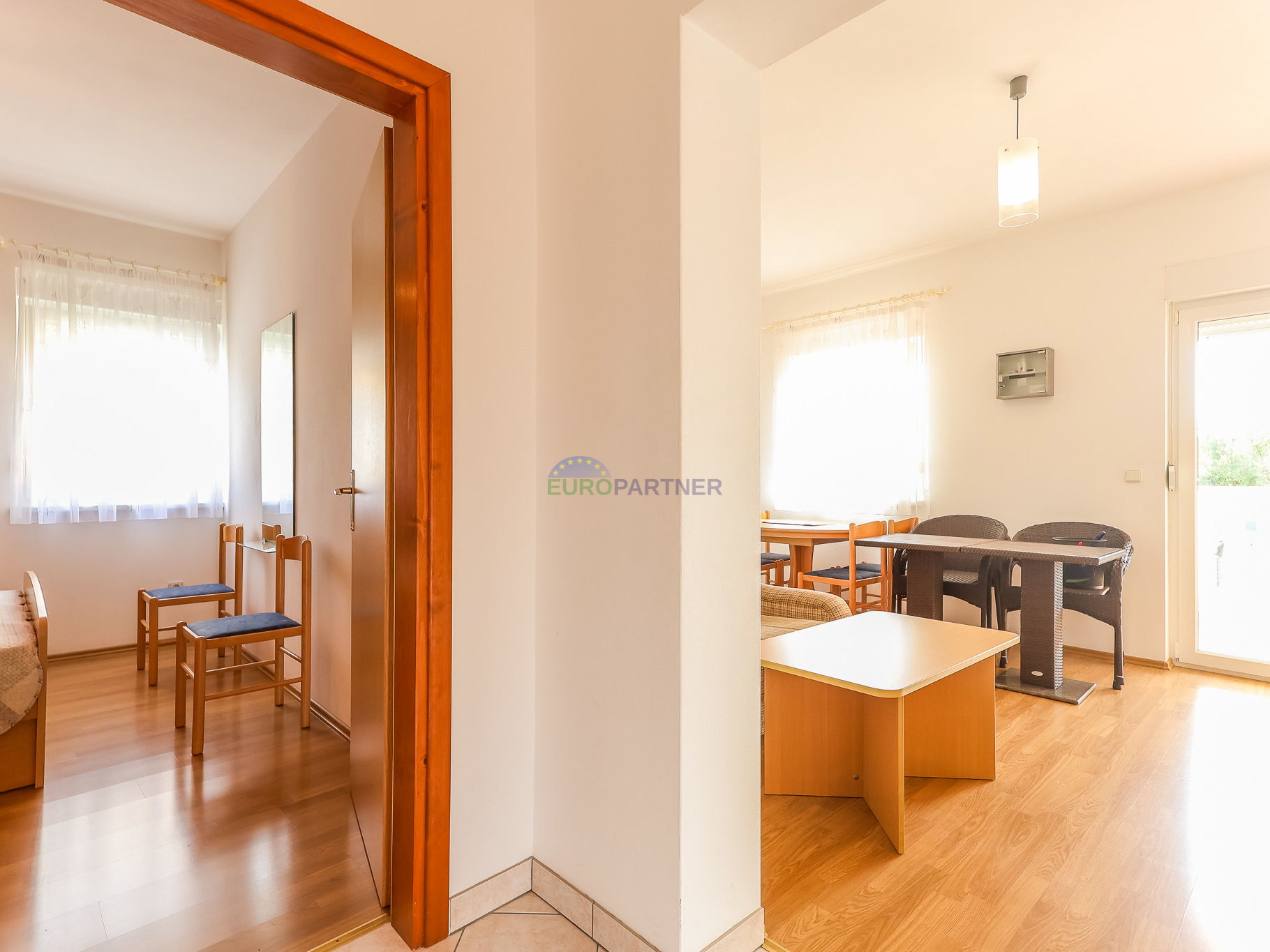 Casa indipendente con 4 appartamenti, Funtana