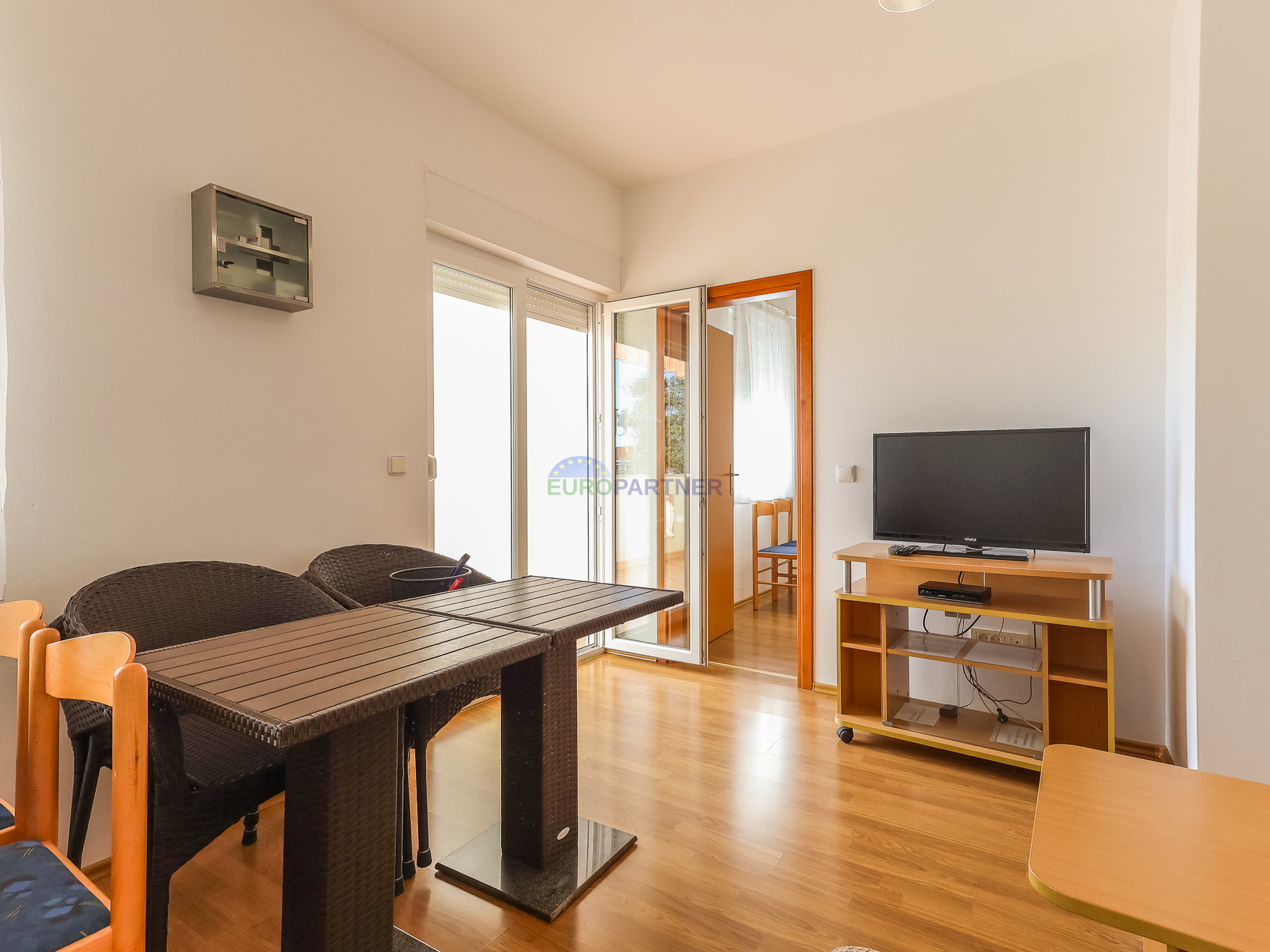 Casa indipendente con 4 appartamenti, Funtana