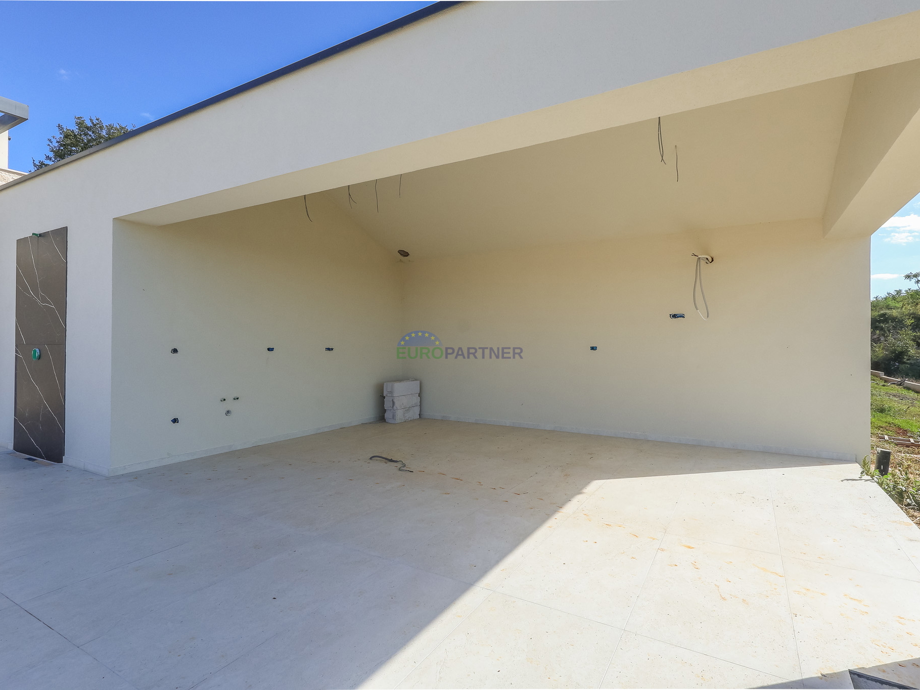 Villa di design con vista mare, zona di Parenzo, Istria