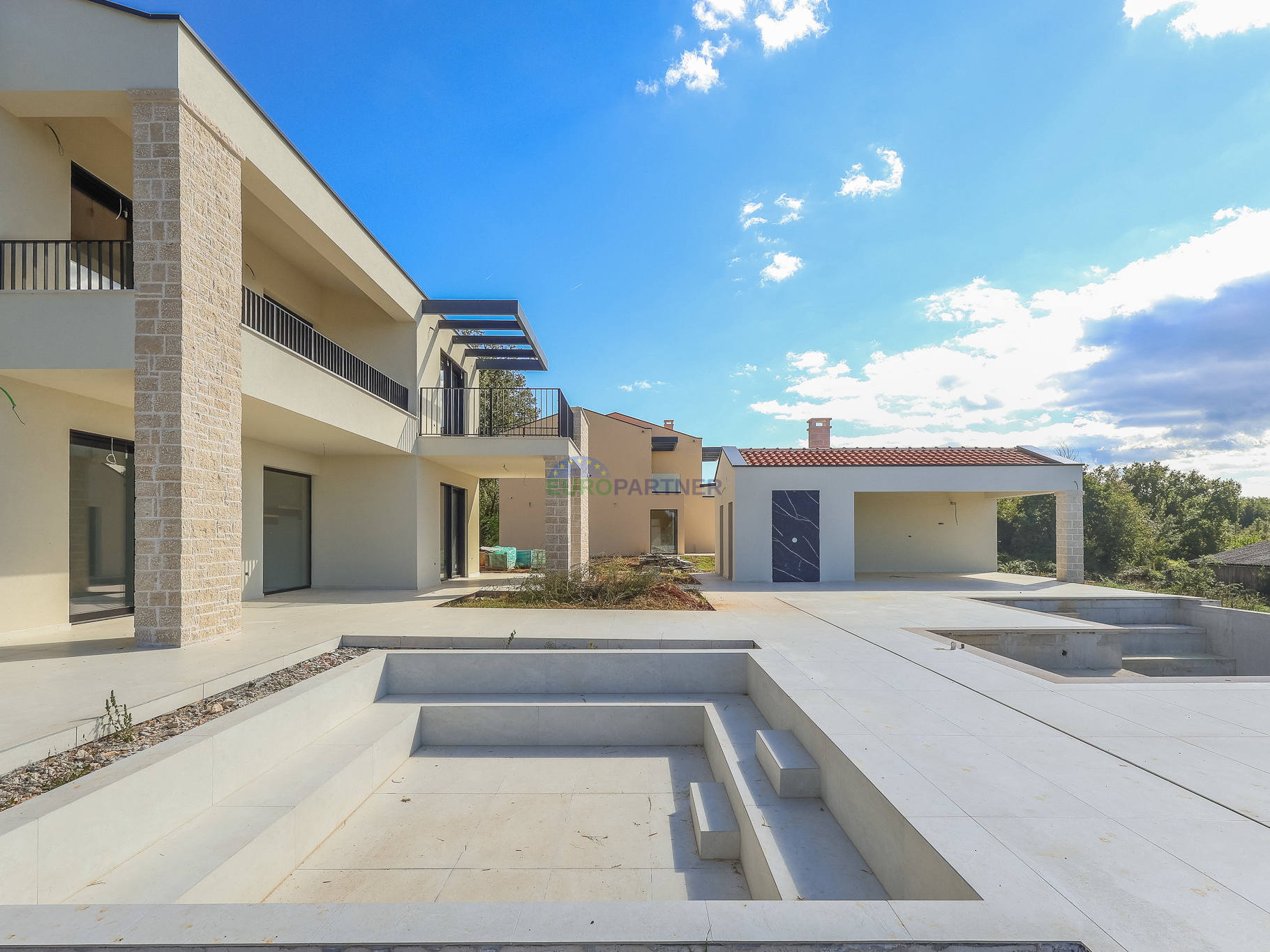 Villa di design con vista mare, zona di Parenzo, Istria