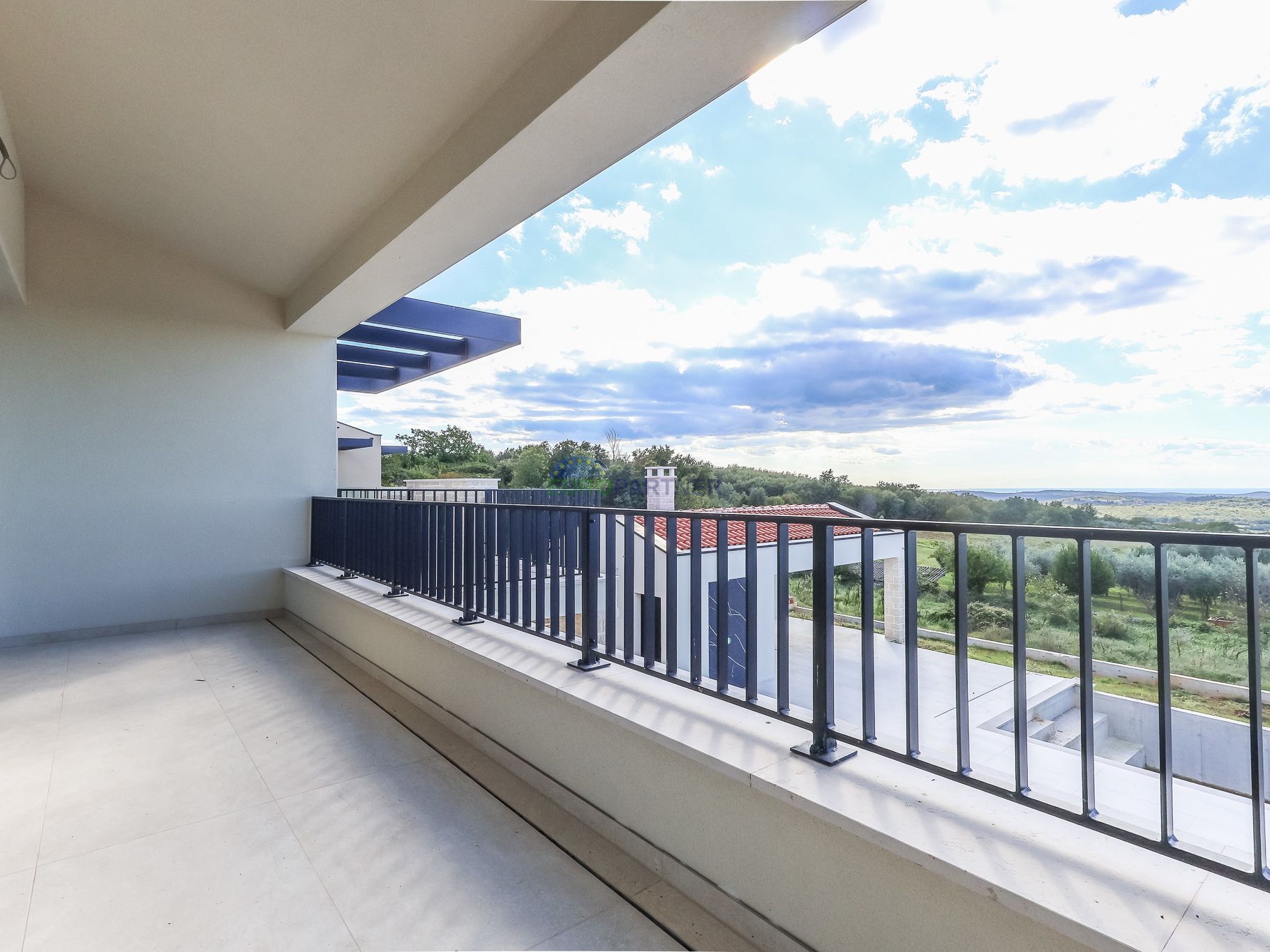 Villa di design con vista mare, zona di Parenzo, Istria