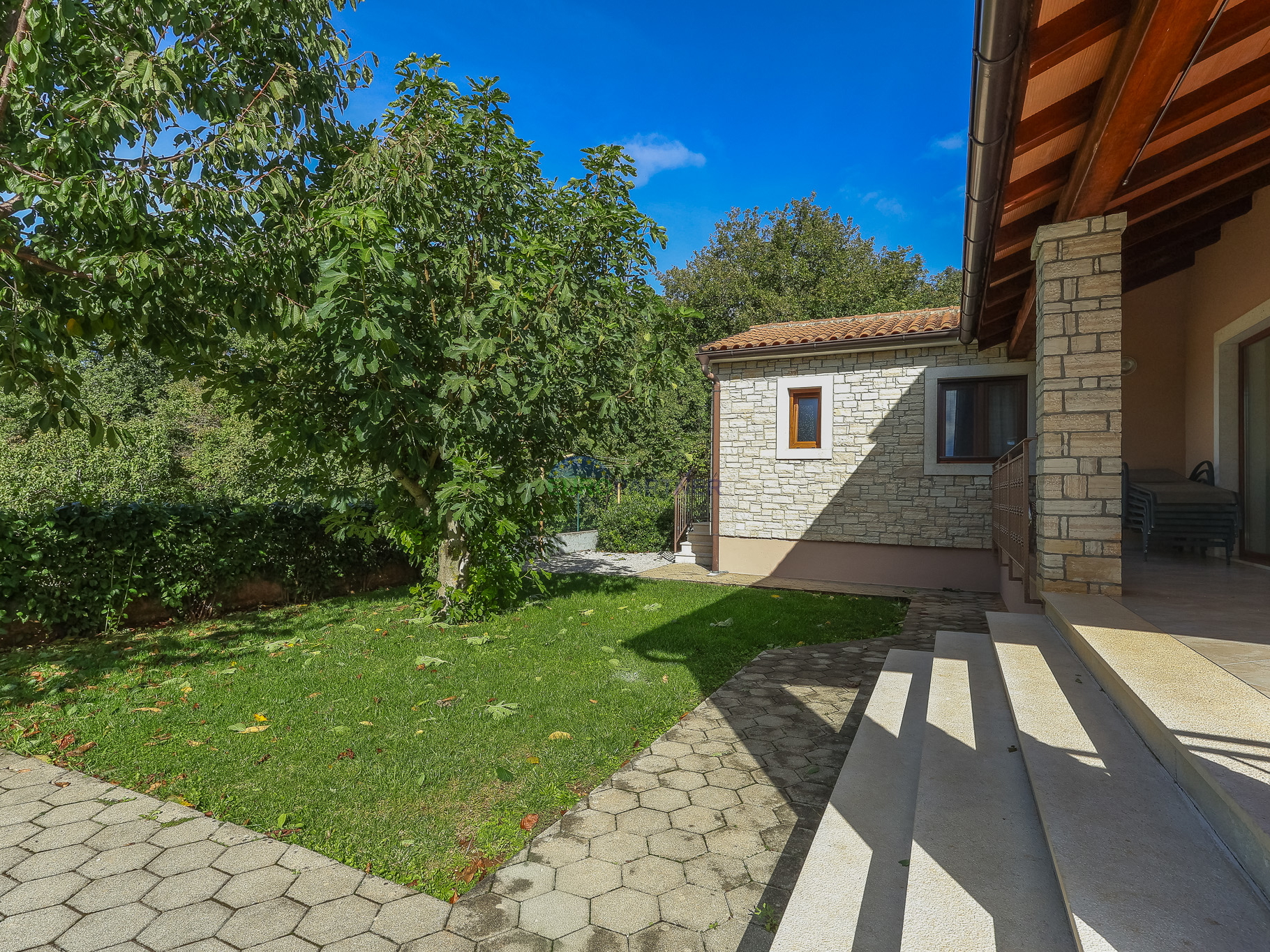 Casa mediterranea con piscina, a 12 km da Poreč