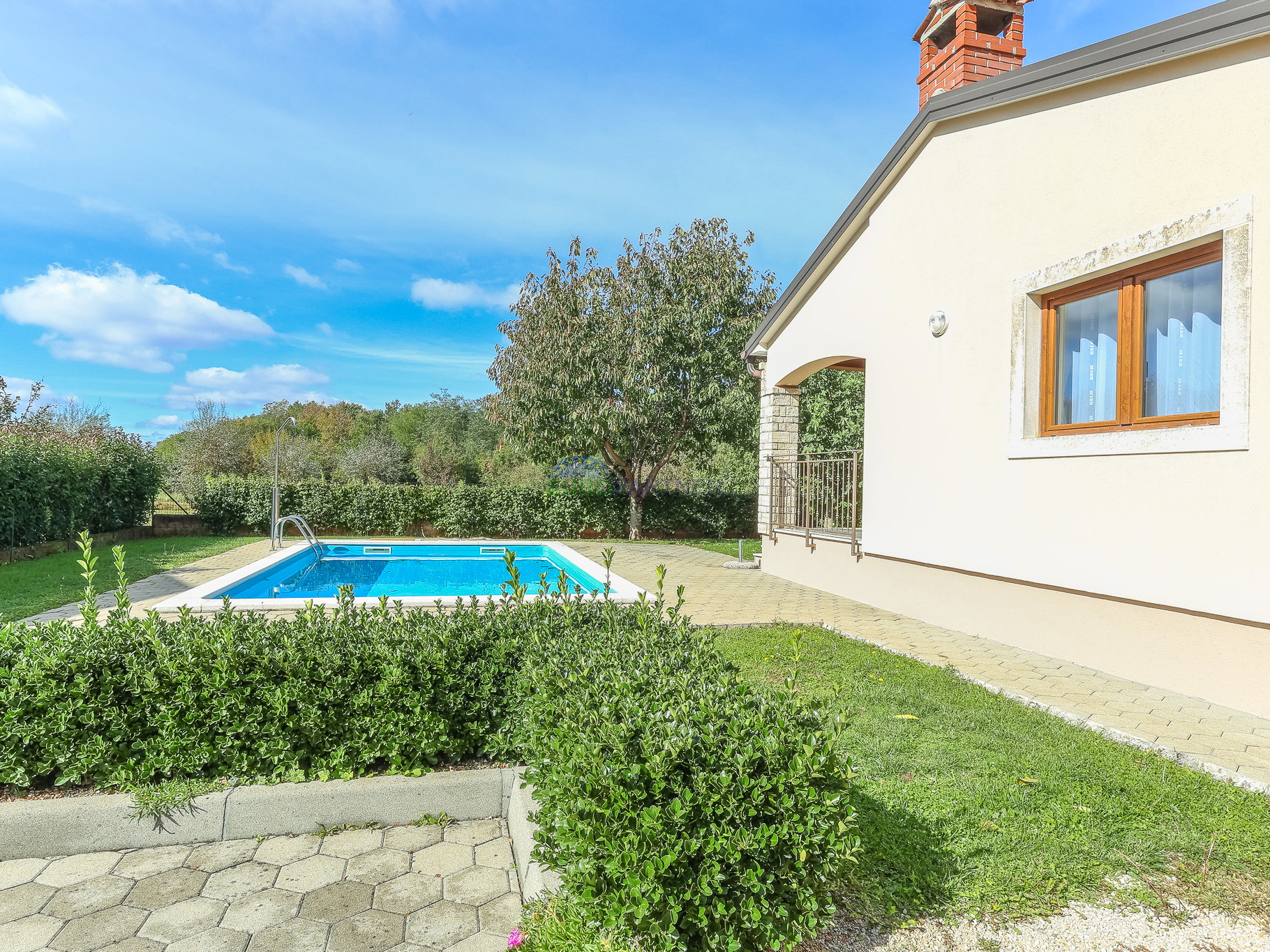 Casa mediterranea con piscina, a 12 km da Poreč