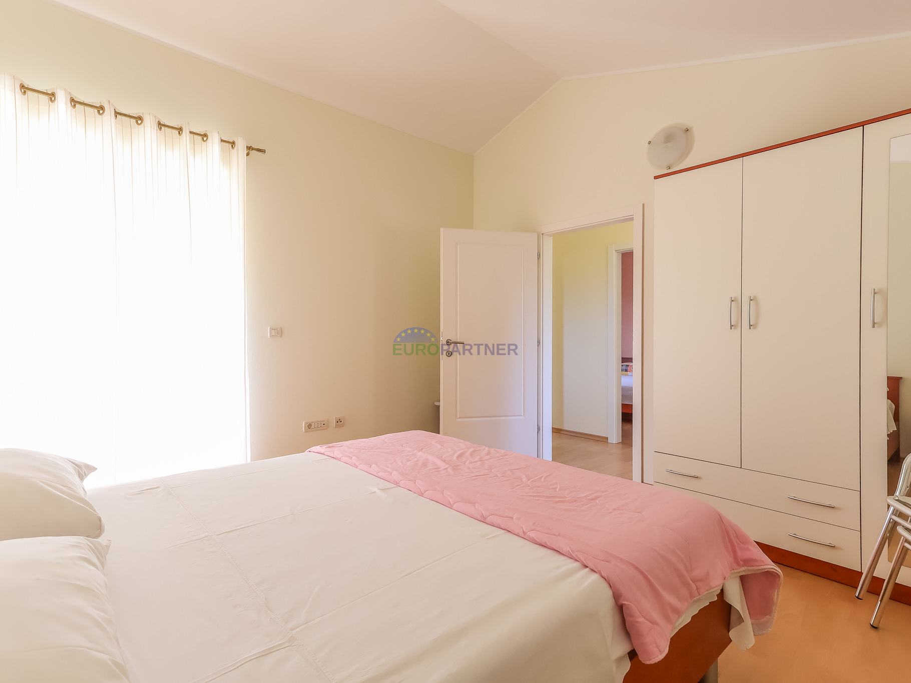 Casa mediterranea con piscina, a 12 km da Poreč