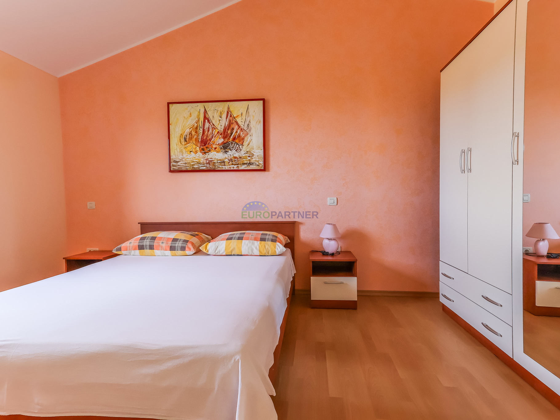 Casa mediterranea con piscina, a 12 km da Poreč