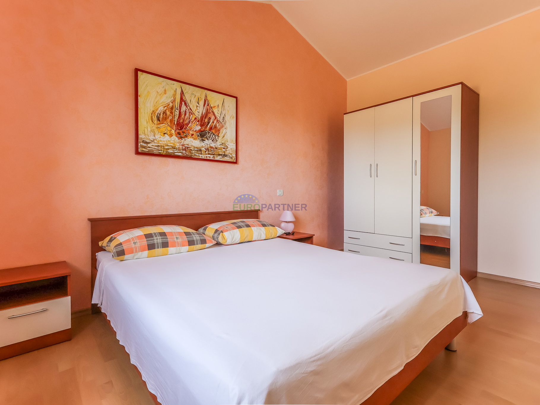 Casa mediterranea con piscina, a 12 km da Poreč