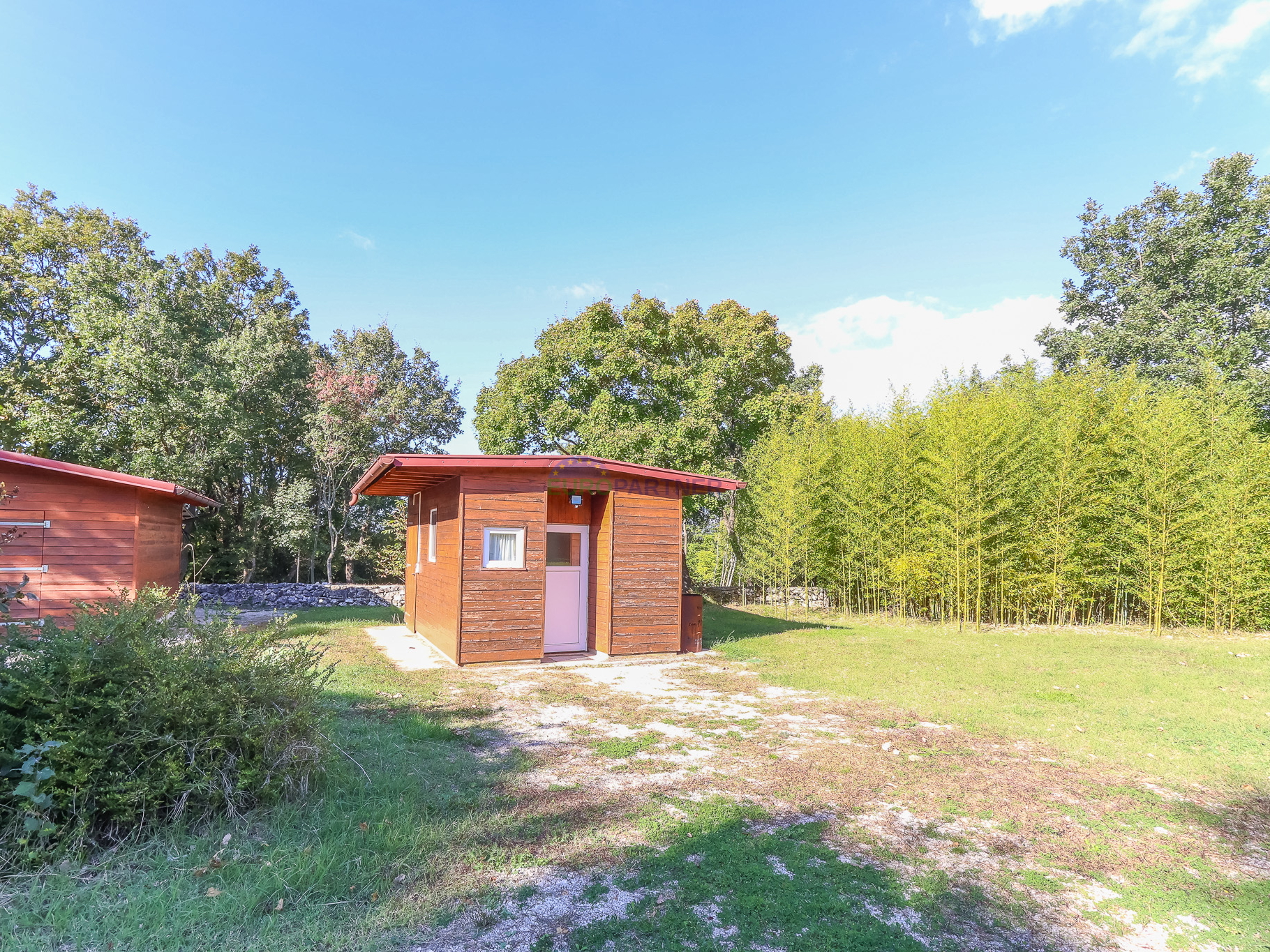 Samostojeća kuća sa 6600m2 vrta, Sveti Lovreč, Istra