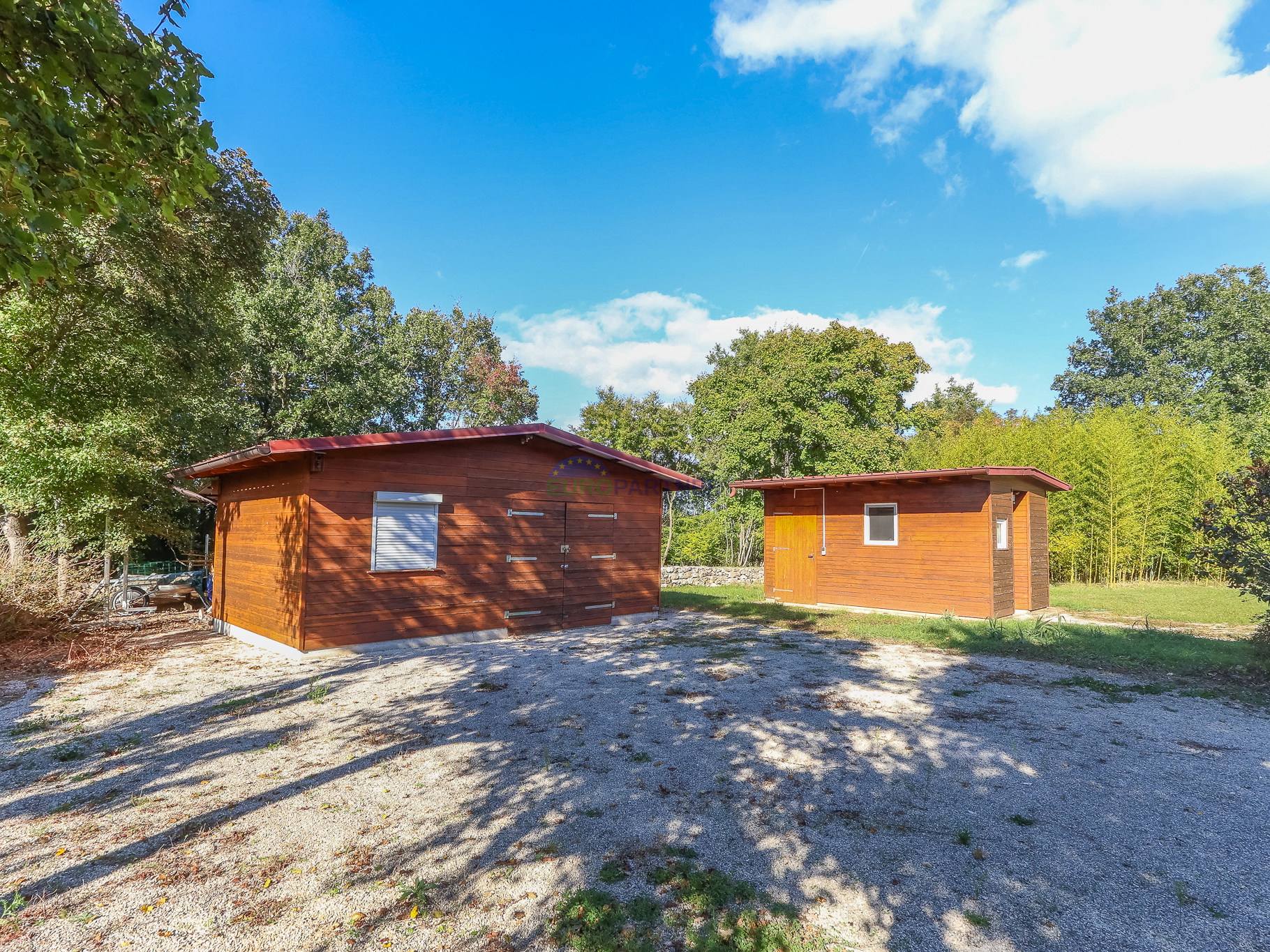 Samostojeća kuća sa 6600m2 vrta, Sveti Lovreč, Istra