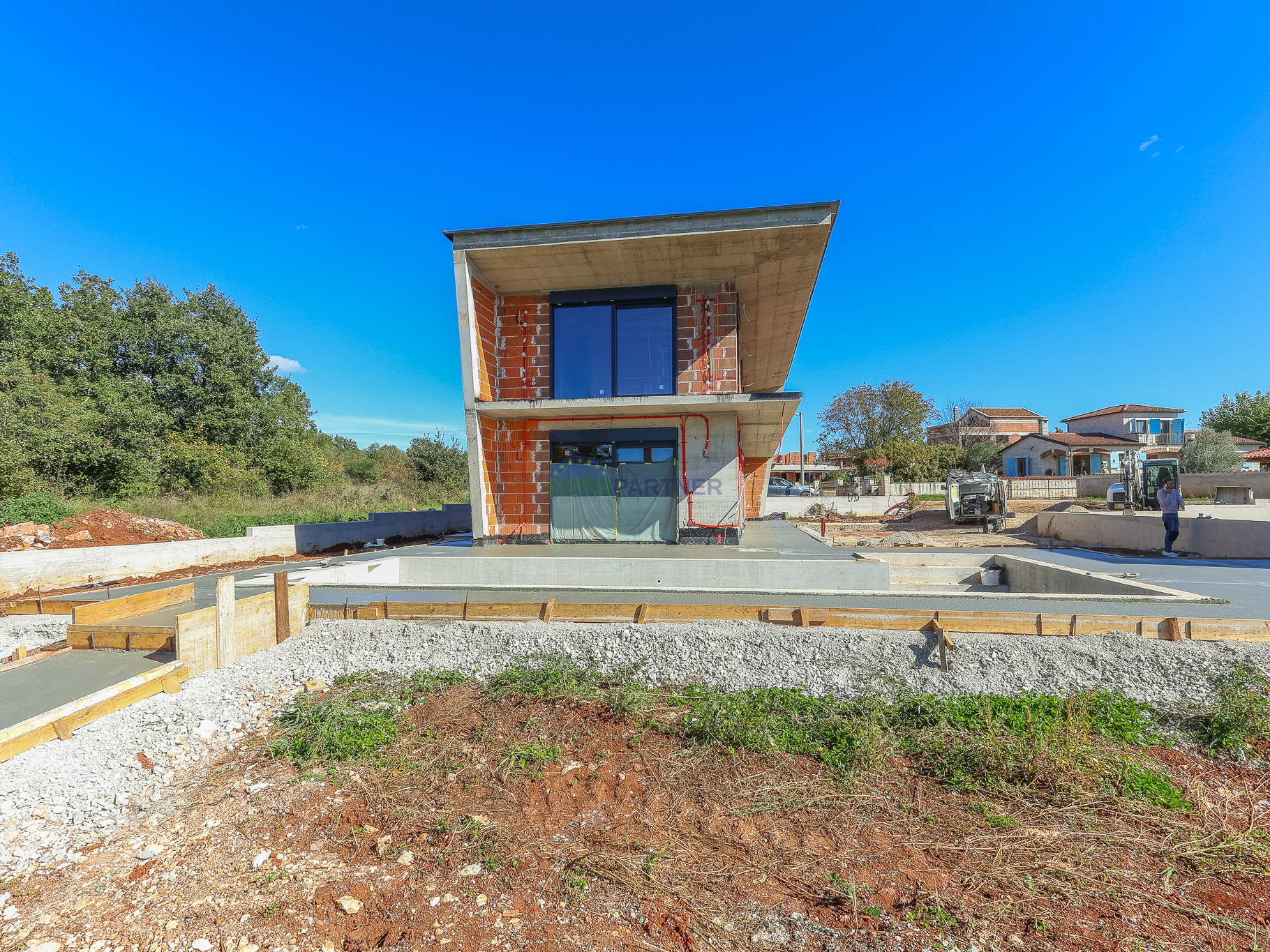"Villa Black Beauty" attende il suo nuovo proprietario, realizzata con il metodo di costruzione "chiavi in ​​mano".