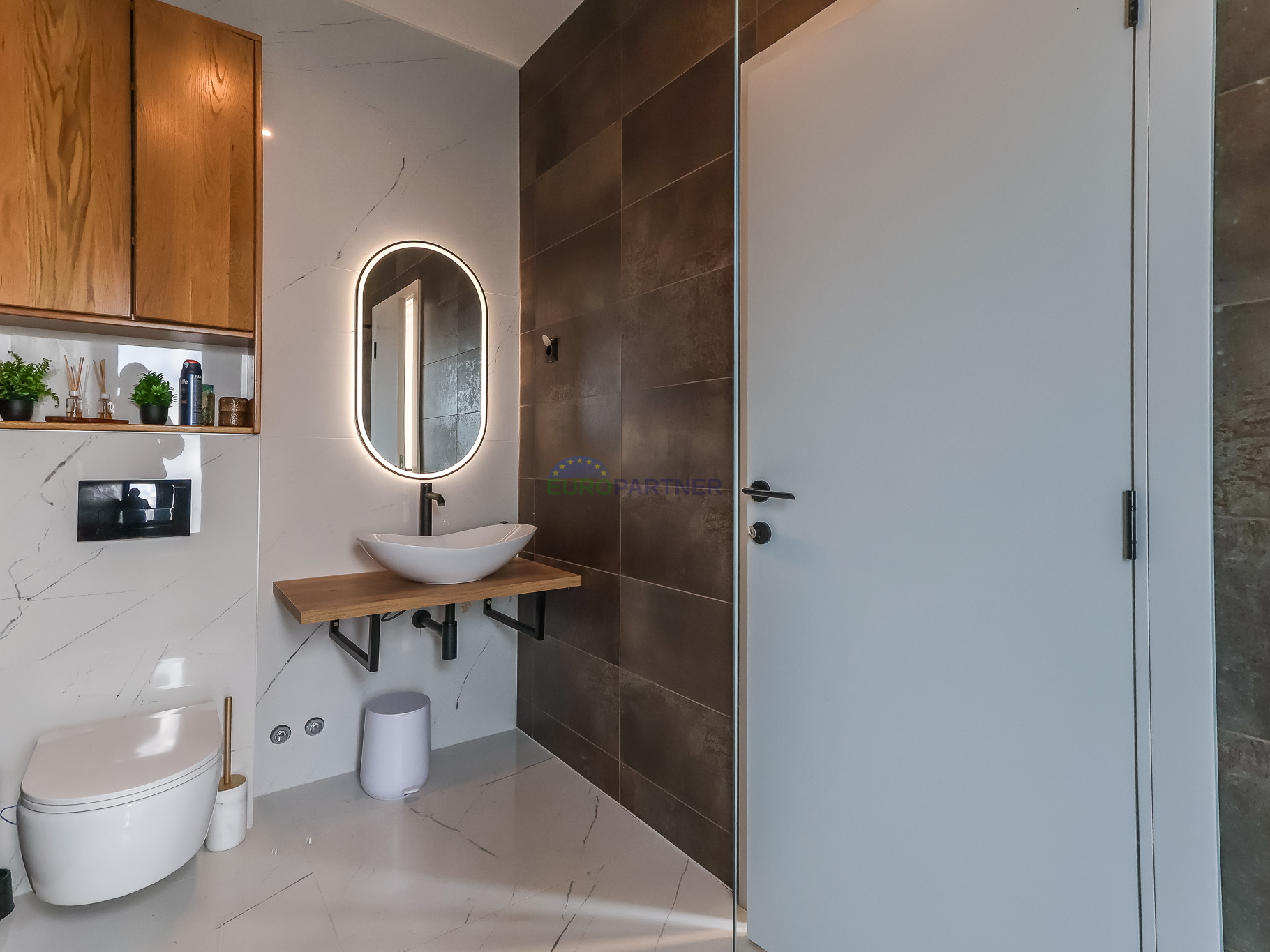 Novogradnja modernog dizajna 5km od Poreča, Istra