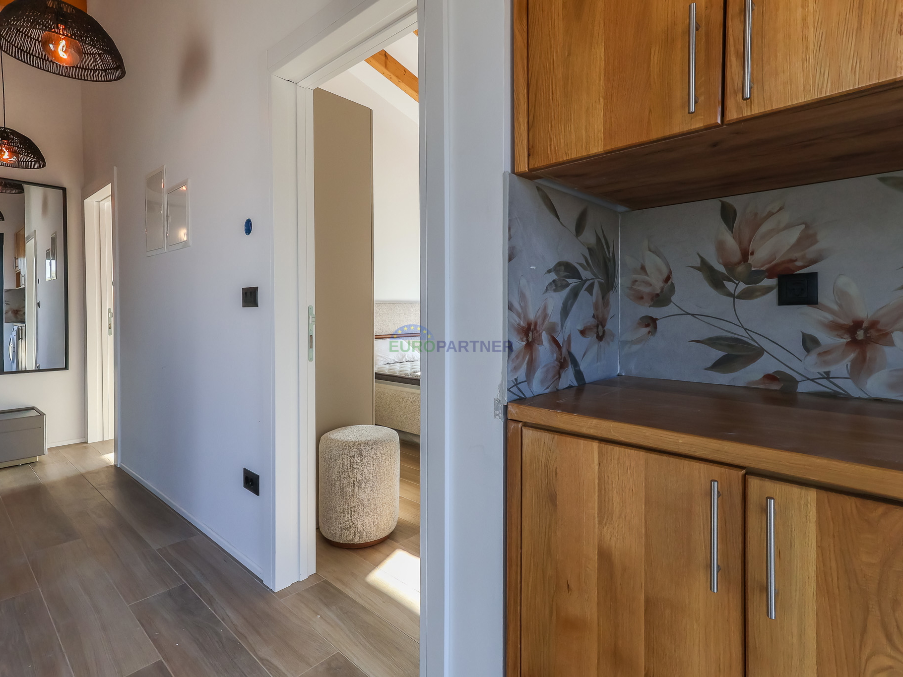 Novogradnja modernog dizajna 5km od Poreča, Istra