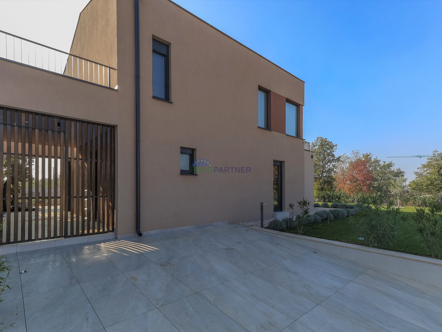 Novogradnja modernog dizajna 5km od Poreča, Istra