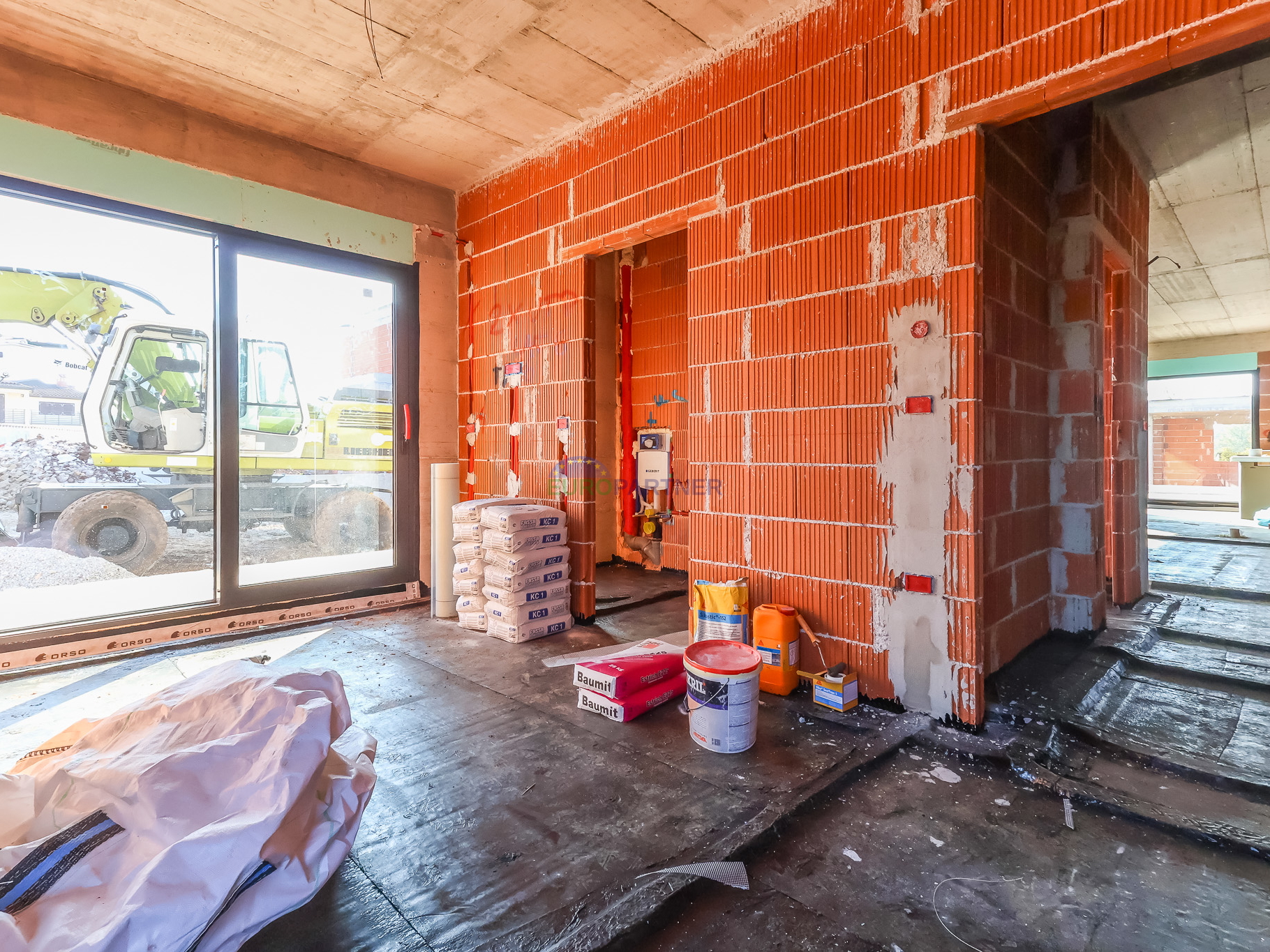 "Villa Black Beauty" is waiting for its new owner on a turnkey basis.