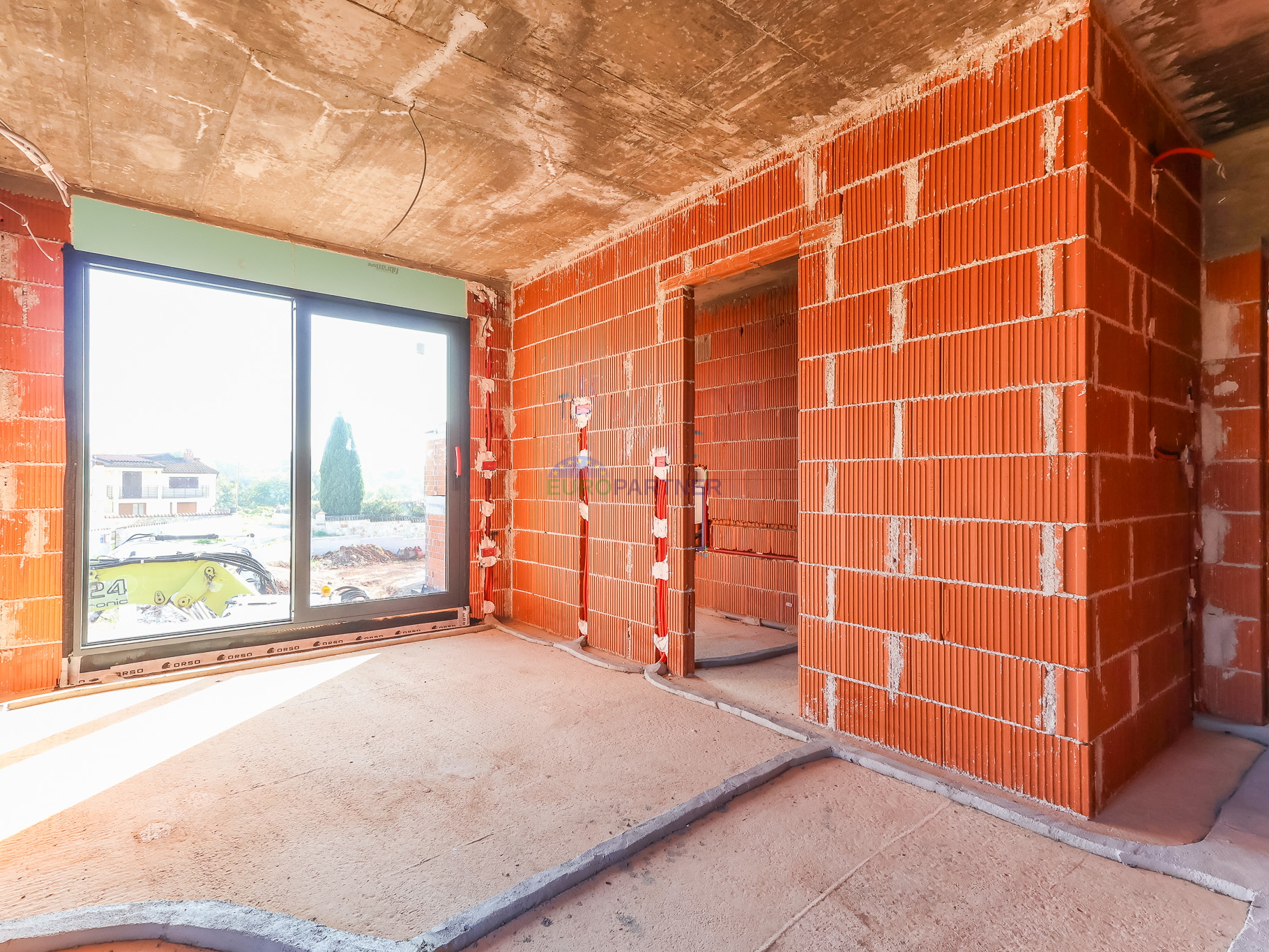 "Villa Black Beauty" is waiting for its new owner on a turnkey basis.