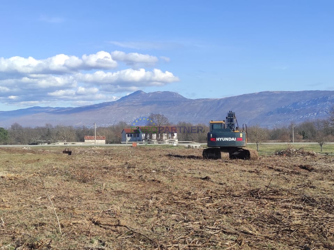 Bau- und Landwirtschaftsland, Kršan, Istrien