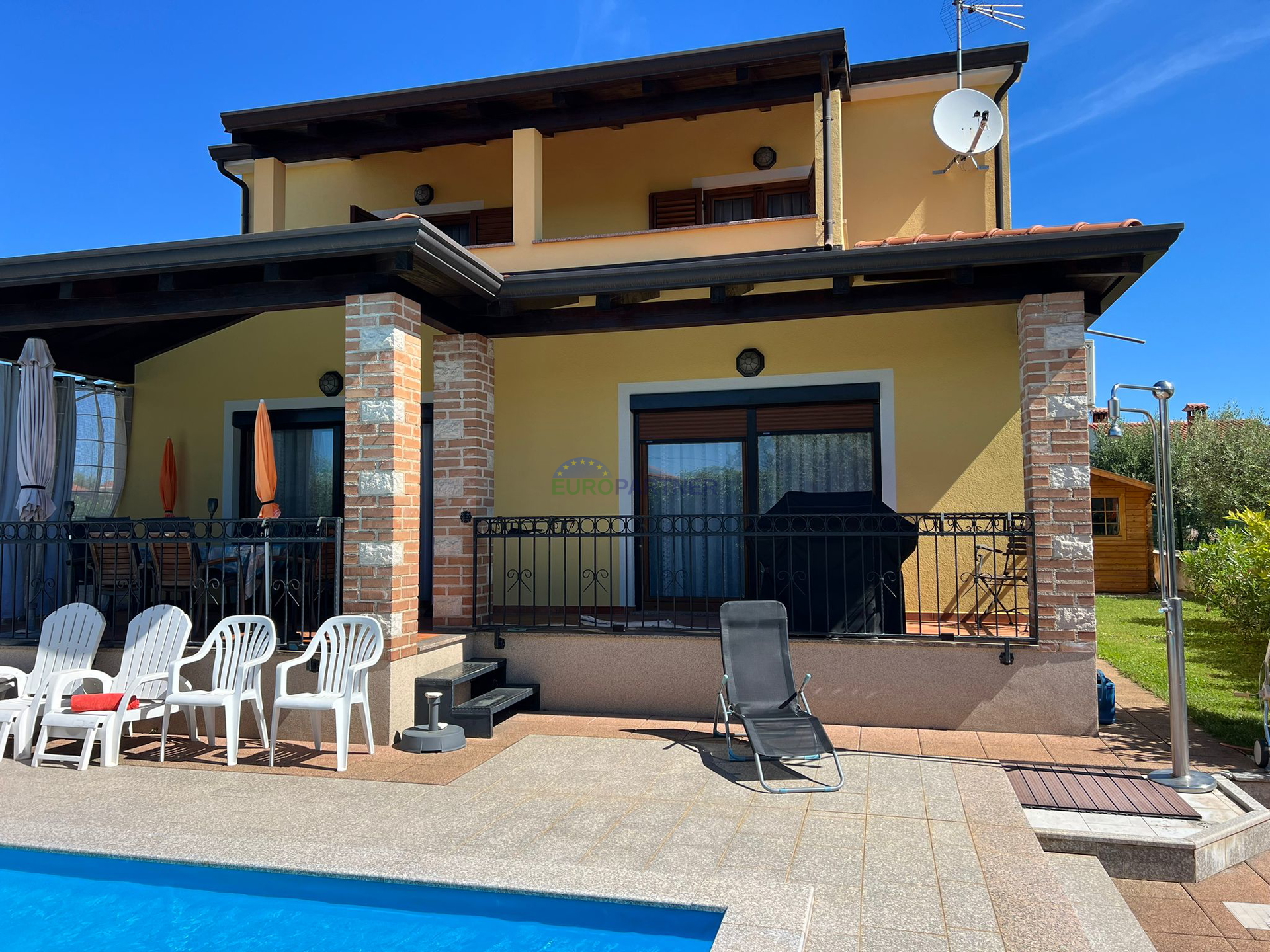Casa con piscina e vista mare, Poreč