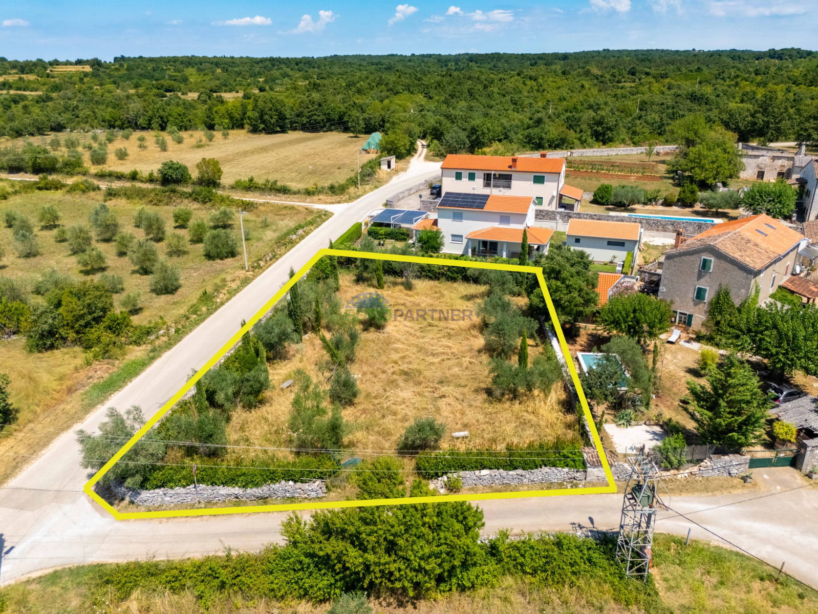 Wunderschönes Grundstück mit Meerblick und Baugenehmigung, Sveti Lovreč, Istrien