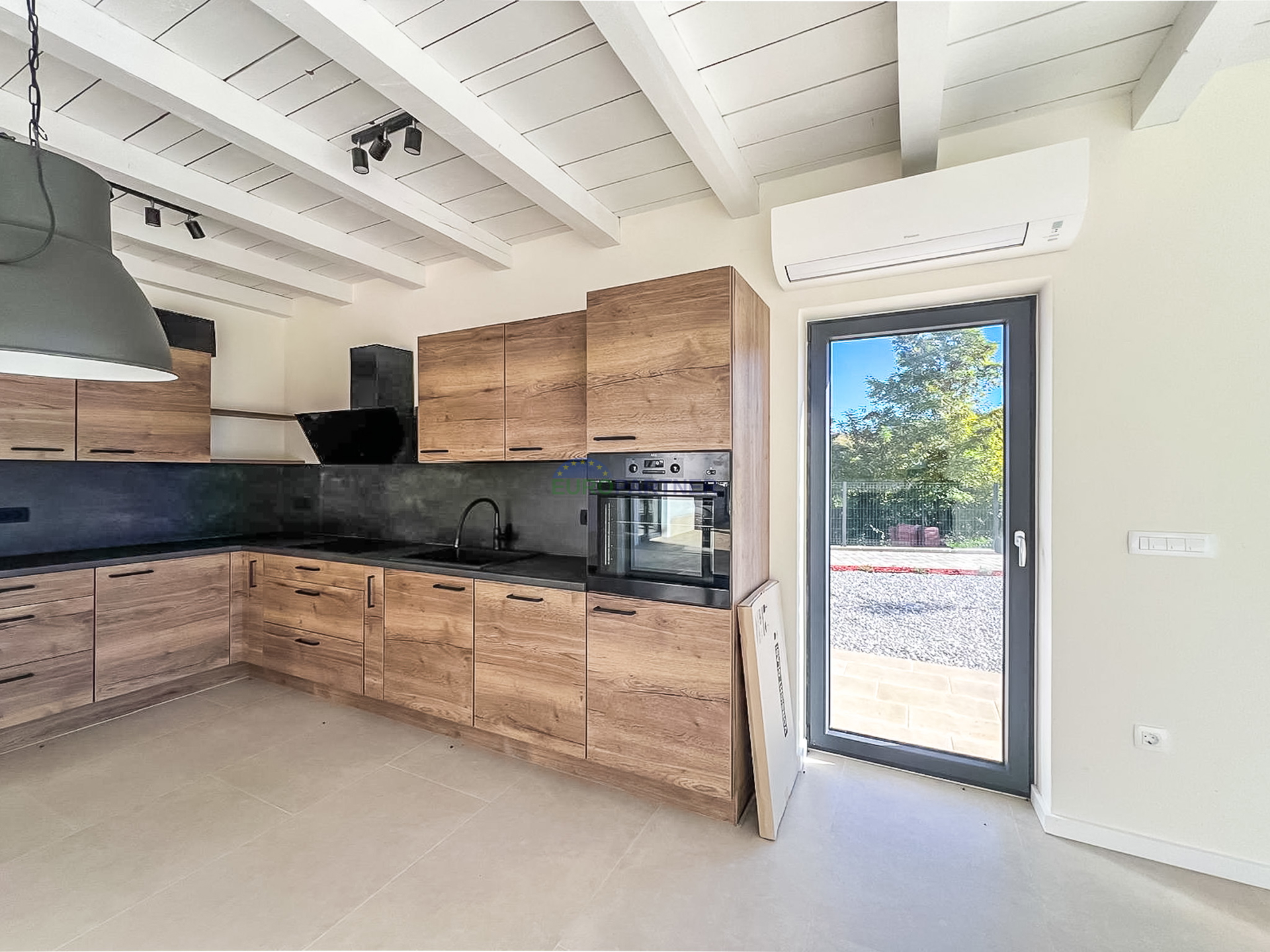 Haus&comma; 200 m2&comma; Verkauf&comma; Pore&ccaron;