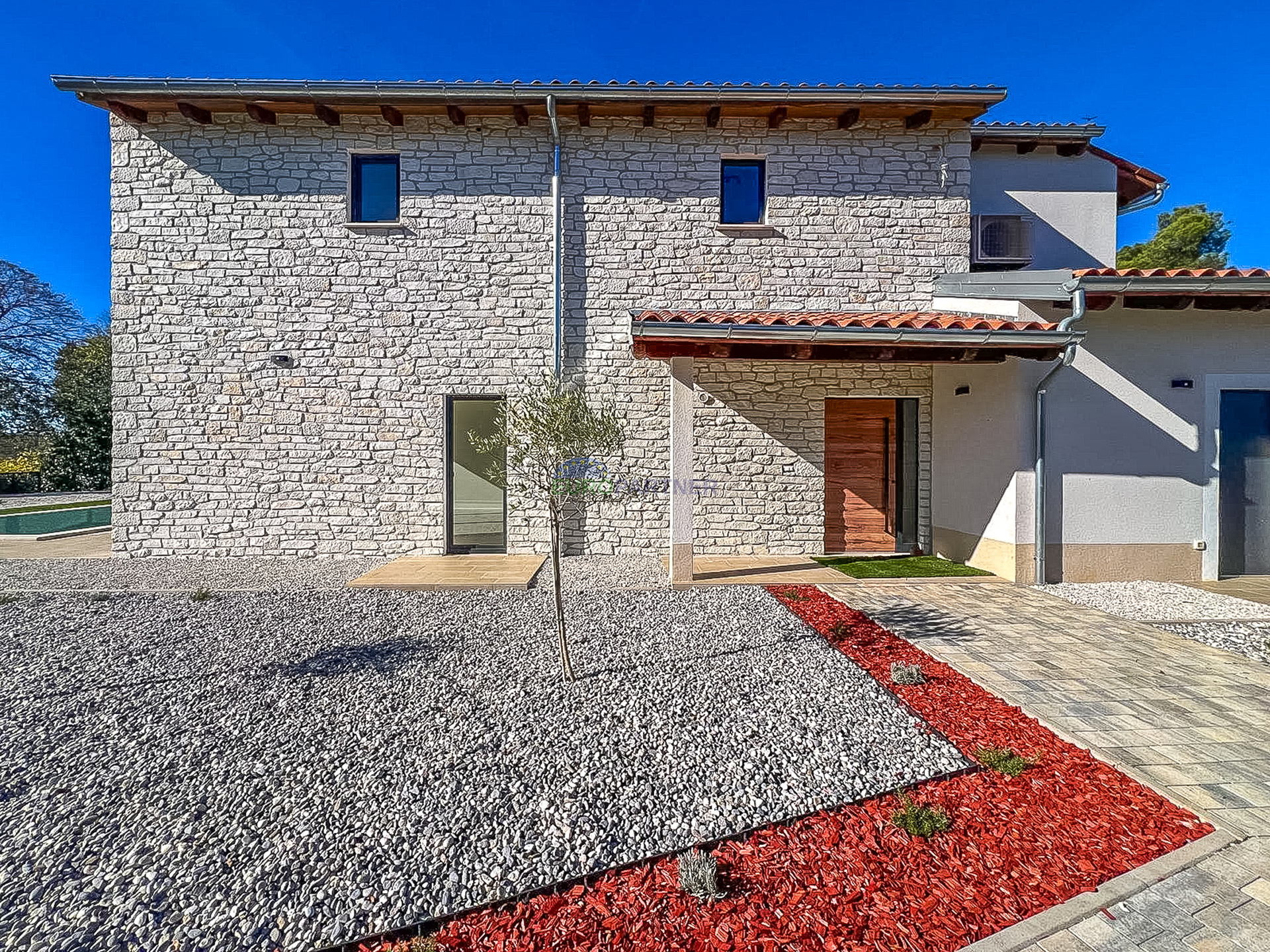 Haus&comma; 200 m2&comma; Verkauf&comma; Pore&ccaron;