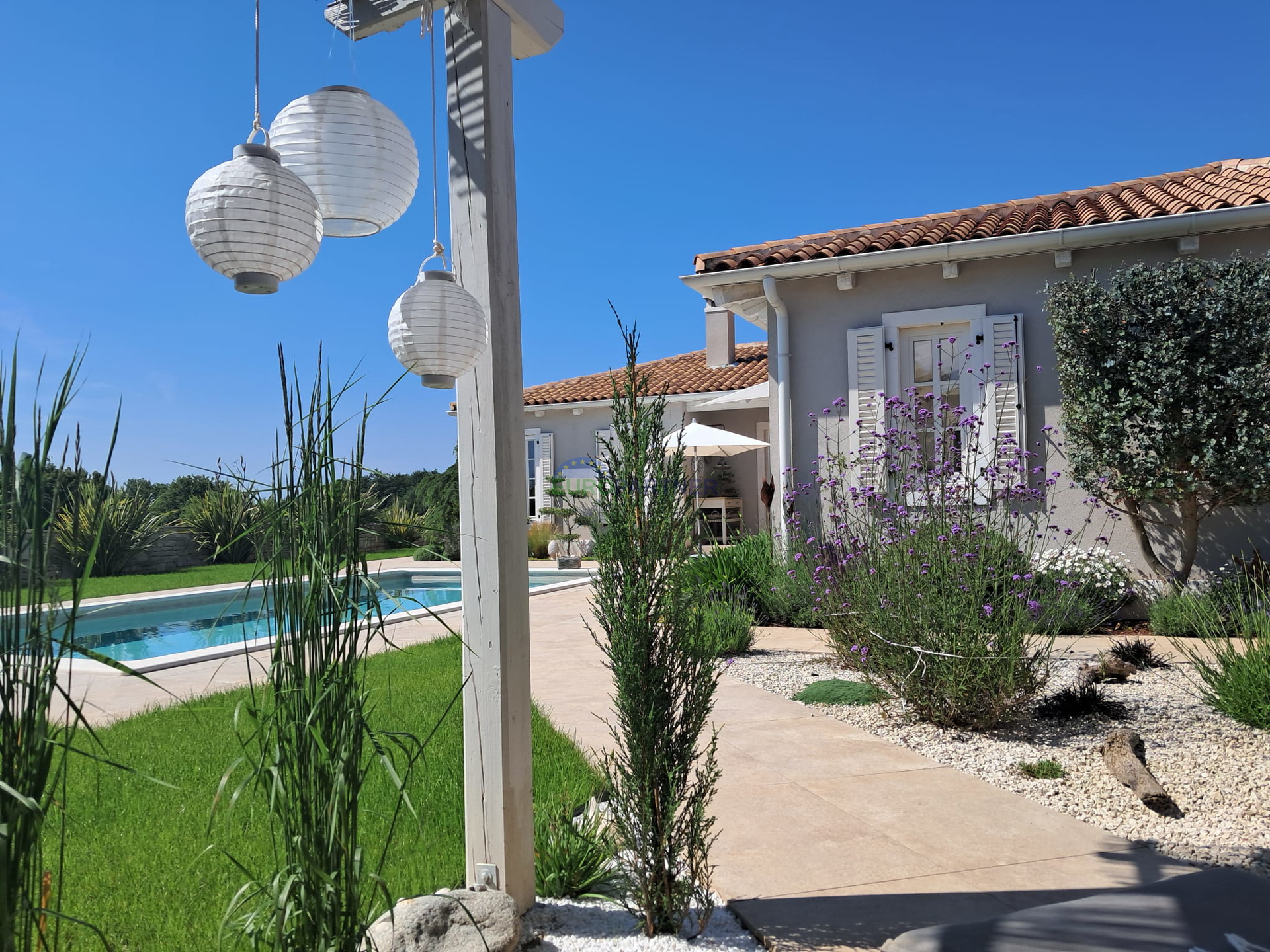 A detached villa that combines quality&comma; functionality and location with an open sea view&excl;
