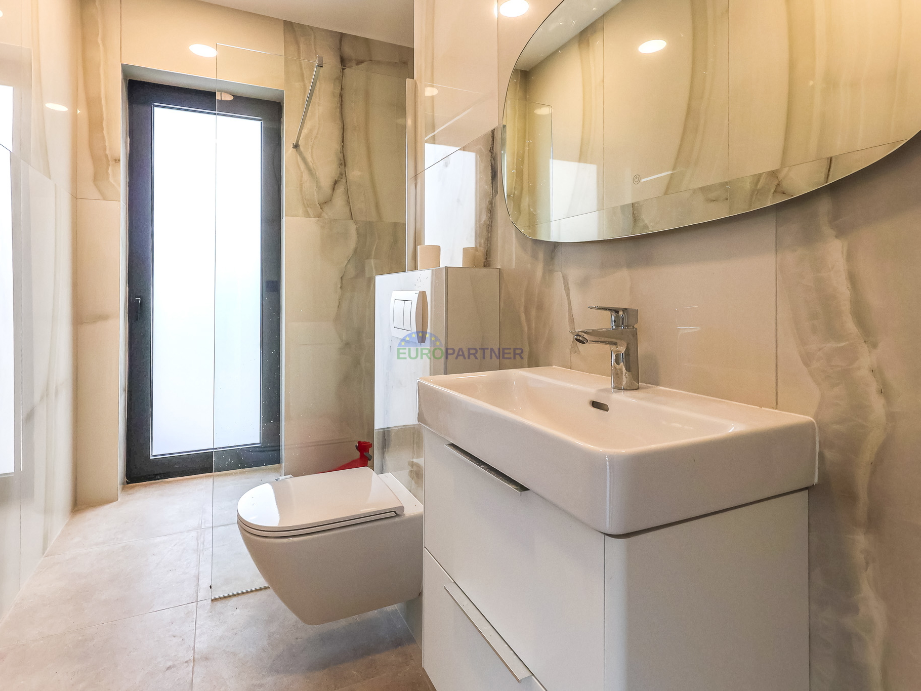 Prekrasna moderna vila 5km od Poreča