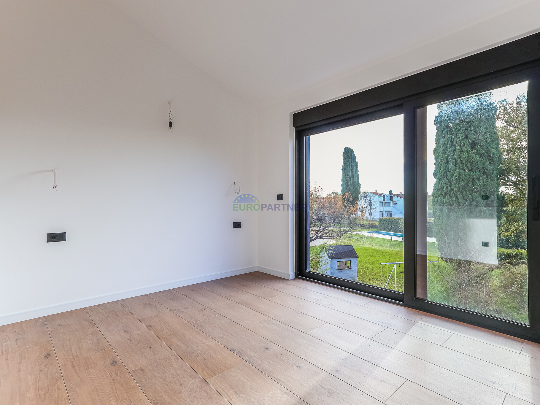 Prekrasna moderna vila 5km od Poreča