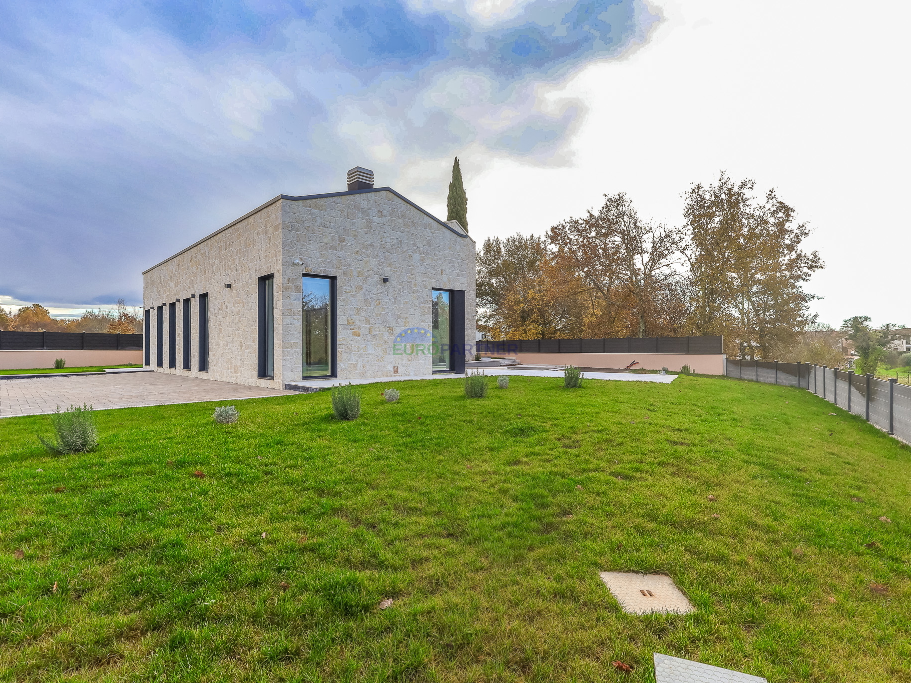 Prekrasna moderna vila 5km od Poreča