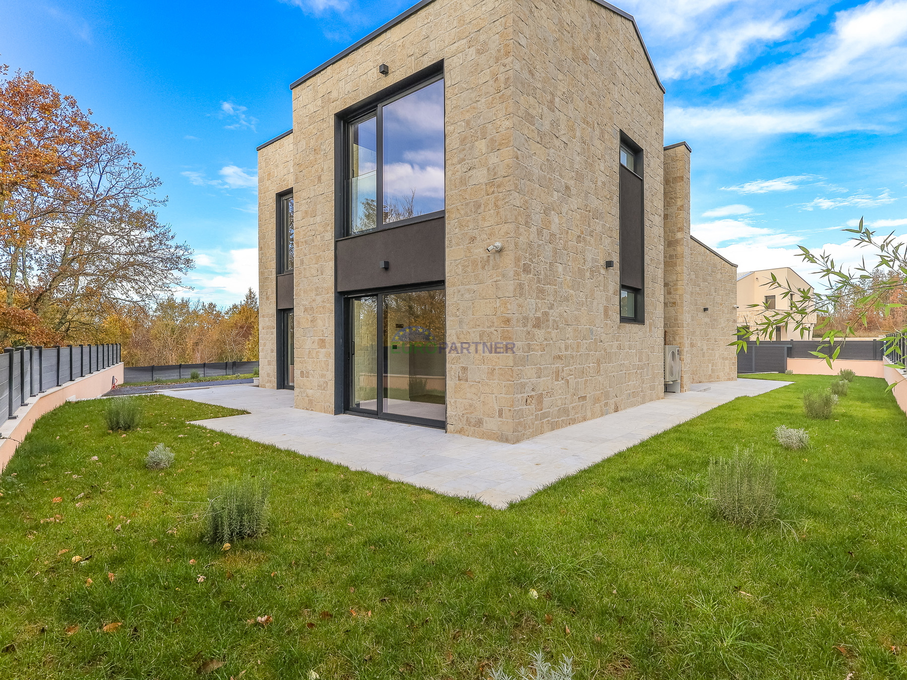 Prekrasna moderna vila 5km od Poreča