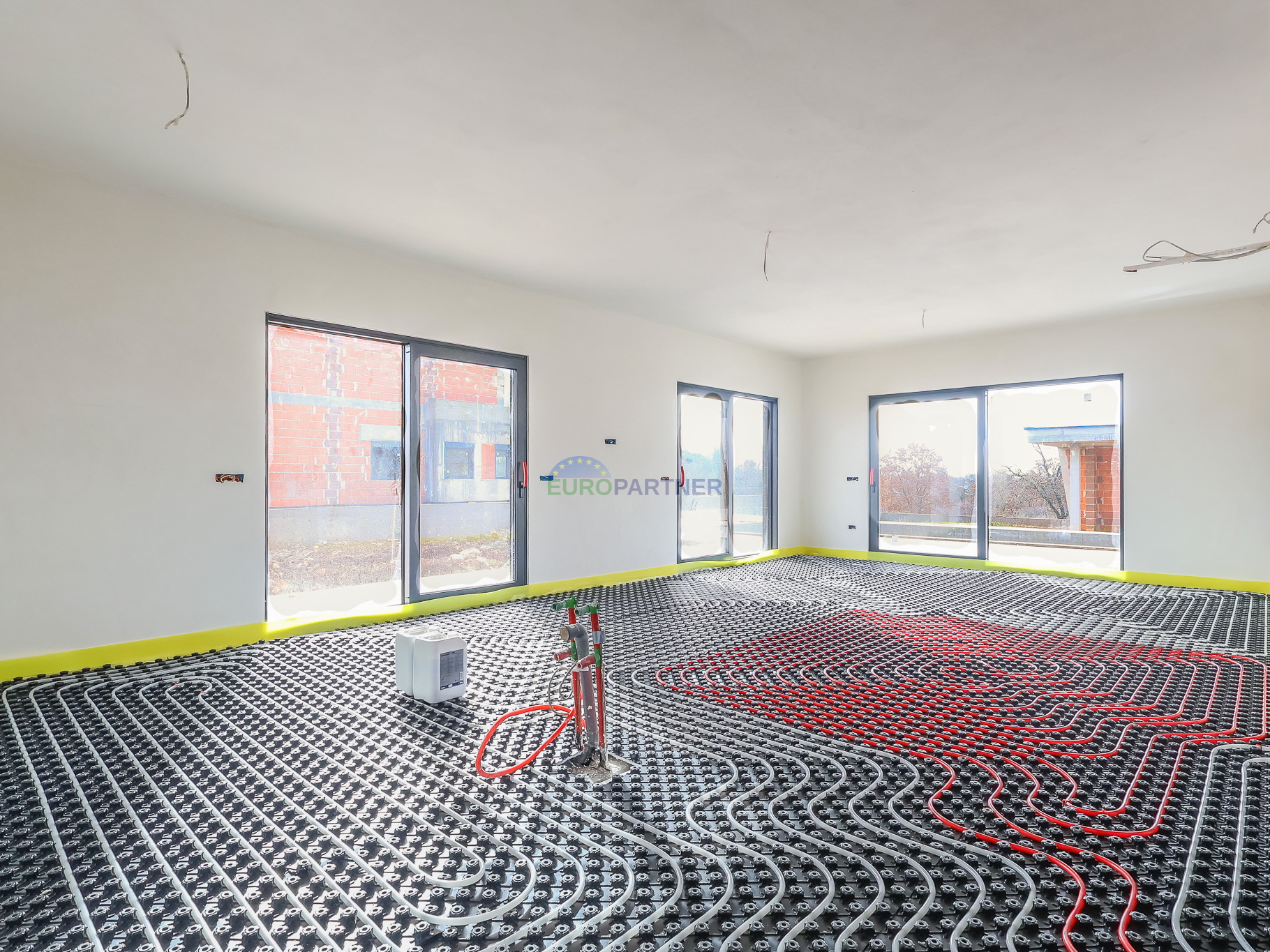 "Vila Black Beauty"  po sistemu "klju&ccaron; u ruke" &ccaron;eka svog novog vlasnika&period;