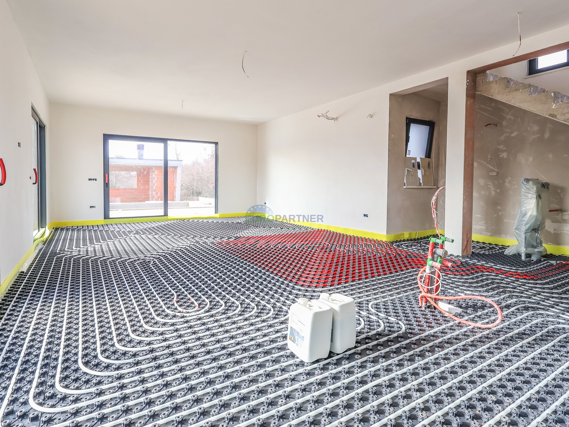 "Vila Black Beauty"  po sistemu "klju&ccaron; u ruke" &ccaron;eka svog novog vlasnika&period;