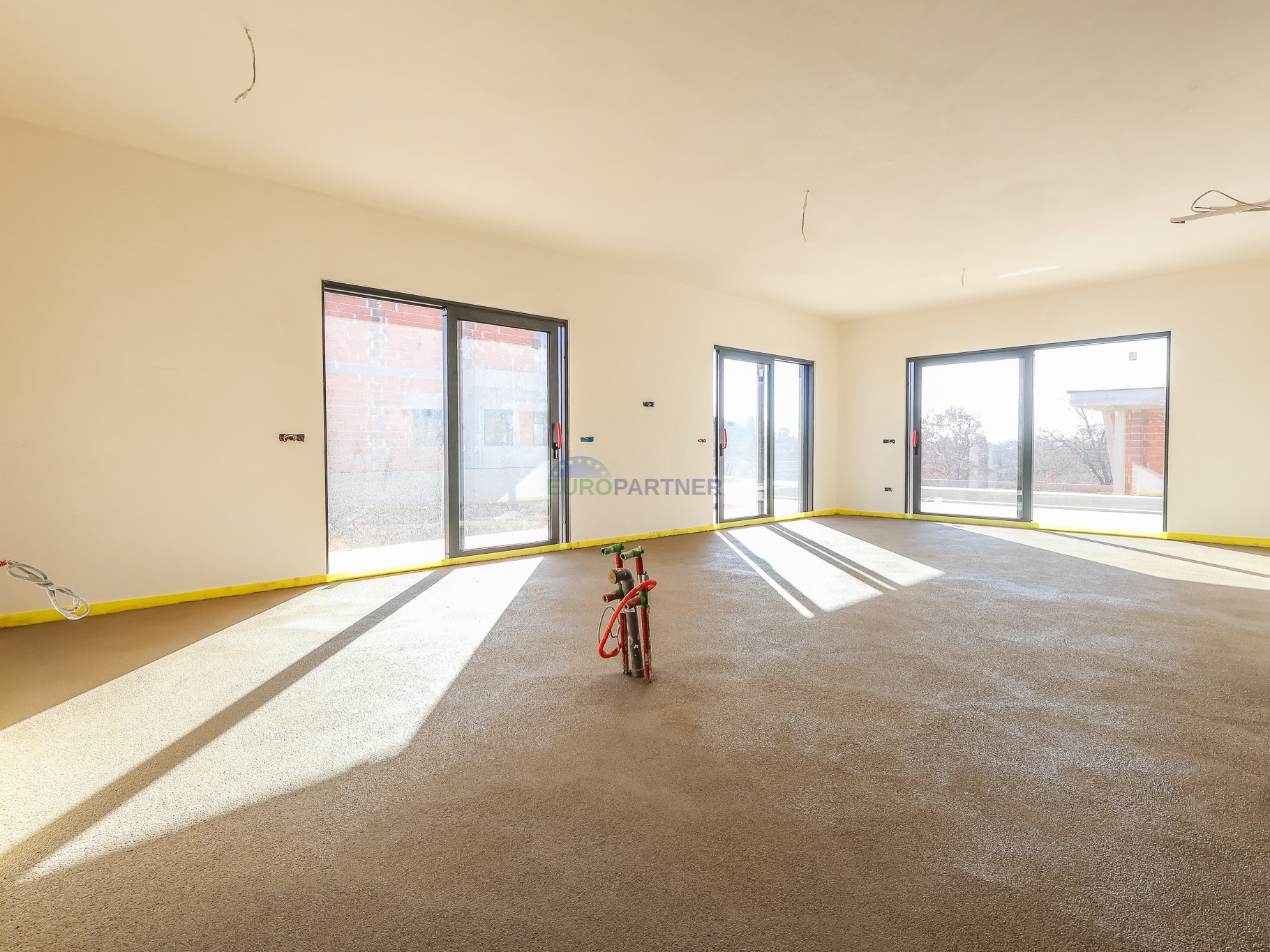 "Villa Black Beauty" attende il suo nuovo proprietario&comma; realizzata con il metodo di costruzione "chiavi in &ZeroWidthSpace;&ZeroWidthSpace;mano"&period;